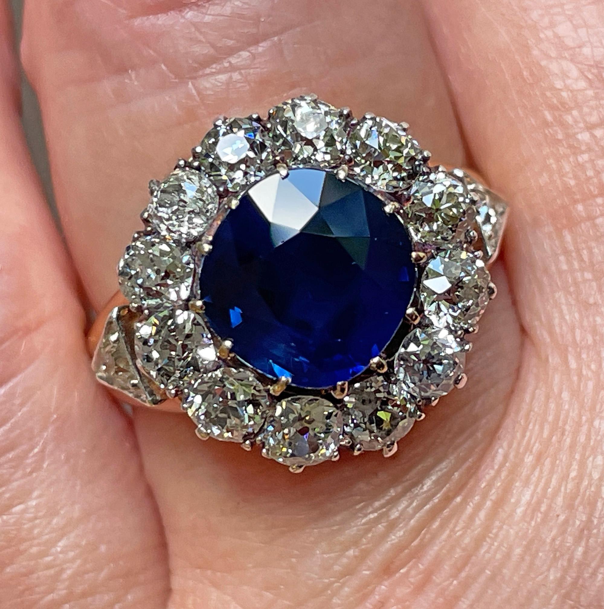 Victorian GIA 6.27ct No Heat Blue Sapphire Diamond Antique Cluster 18K Gold Ring For Sale 12