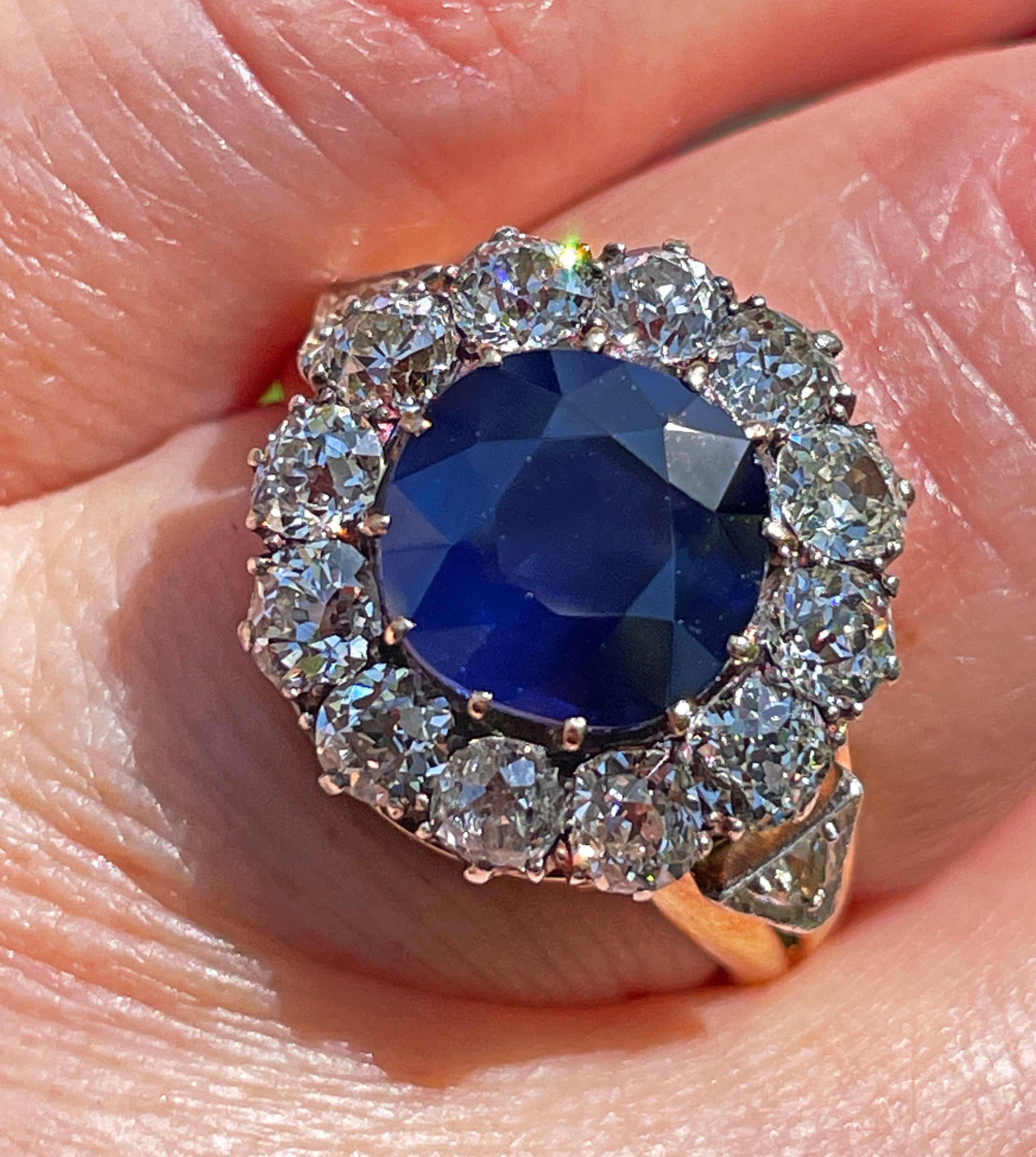 Victorian GIA 6.27ct No Heat Blue Sapphire Diamond Antique Cluster 18K Gold Ring For Sale 14
