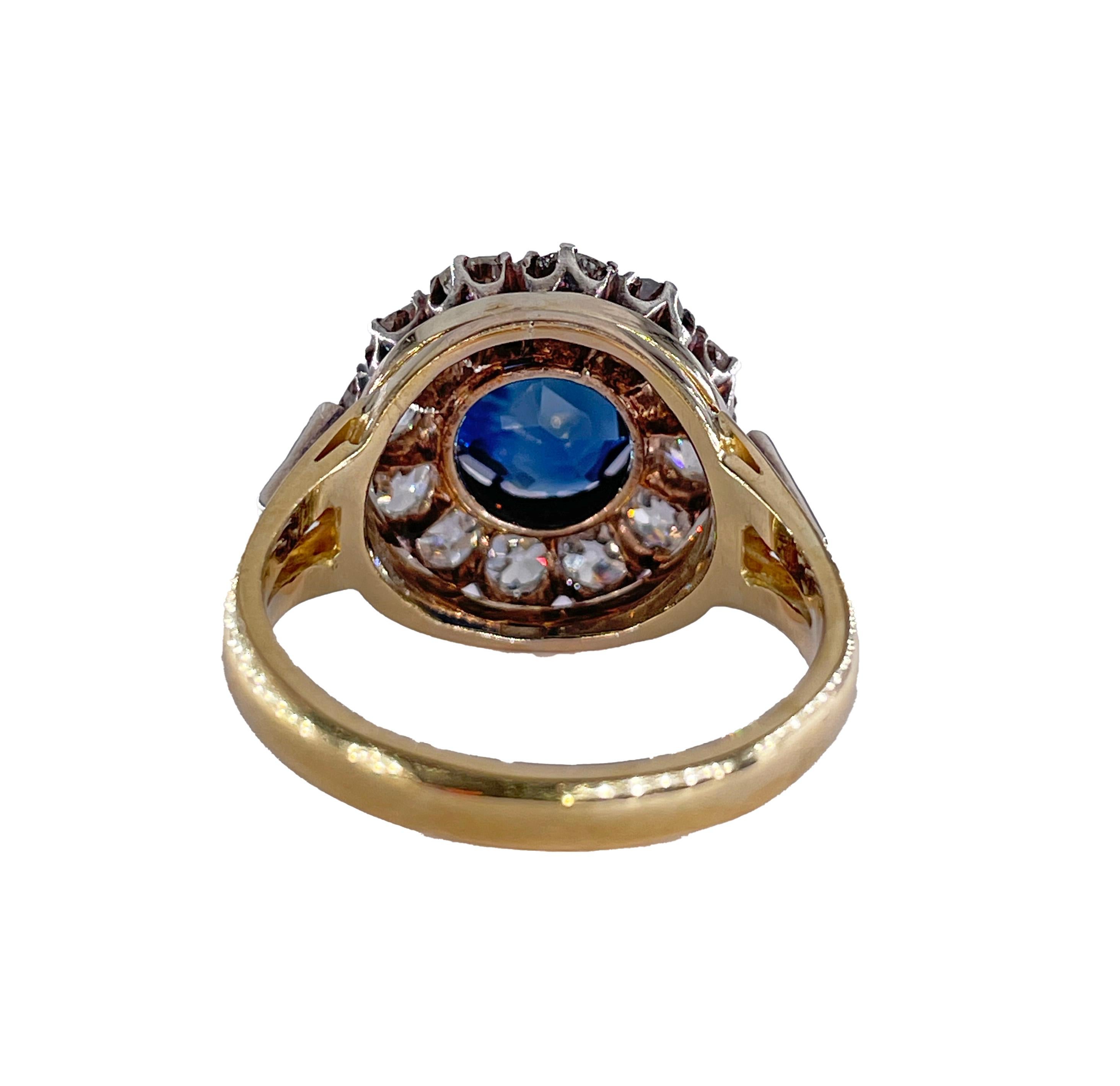 Victorian GIA 6.27ct No Heat Blue Sapphire Diamond Antique Cluster 18K Gold Ring For Sale 4