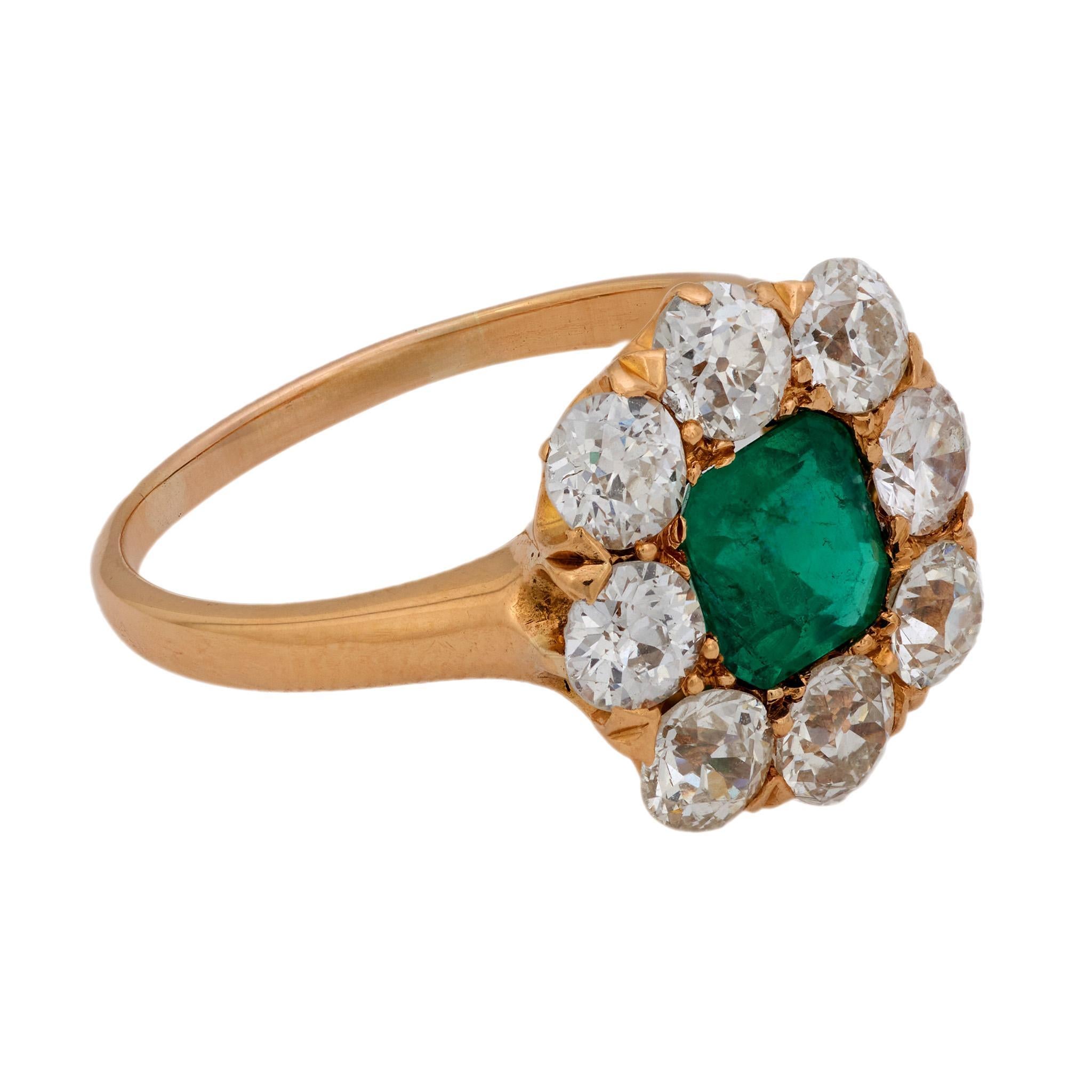 Women's Victorian GIA Colombian emerald diamond 18k rose gold cluster ring For Sale