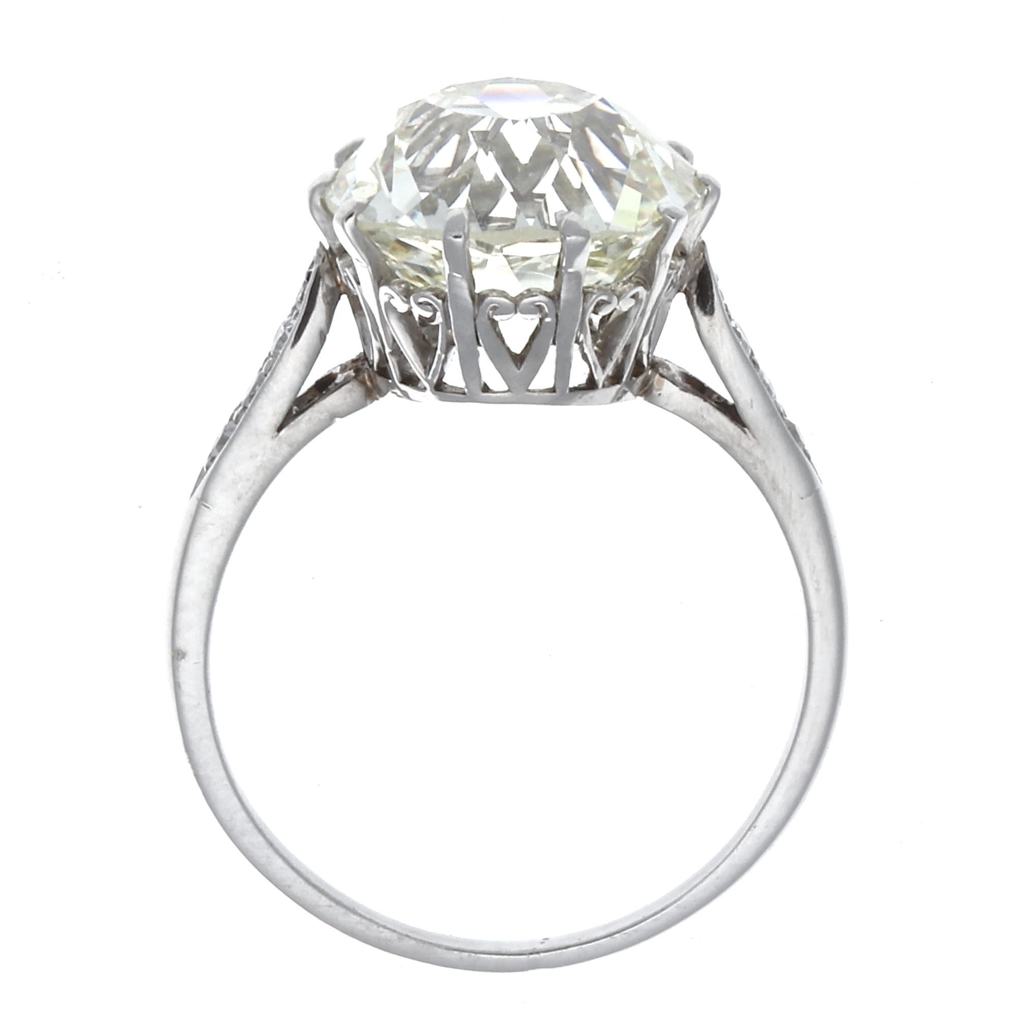 Women's Victorian GIA Old European Cut 5.71 Carat Diamond Platinum Ring