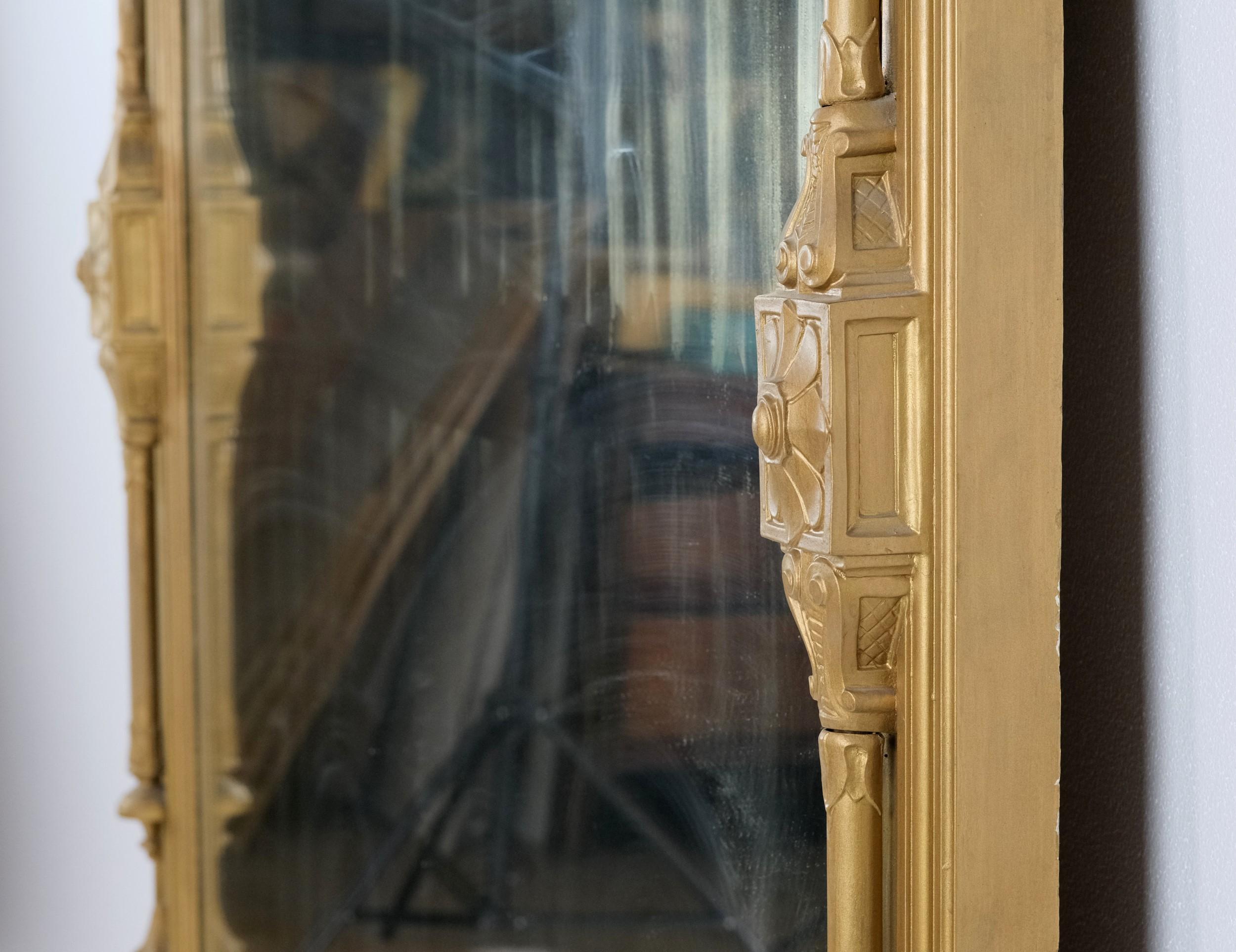 Viktorianischen vergoldeten geschnitzten Holz über Mantel Spiegel Figural & Floral Details 94 In.  3