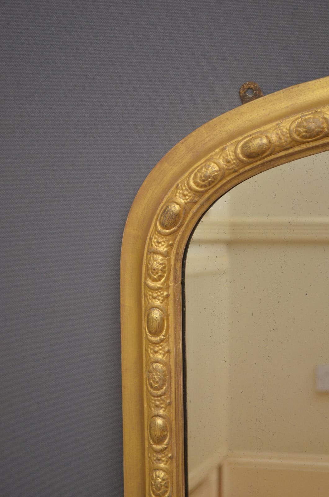 Victorian Gilded Overmantel Mirror In Good Condition In Whaley Bridge, GB
