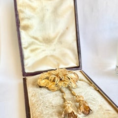 Victorian Gilt Brooch in Original Box
