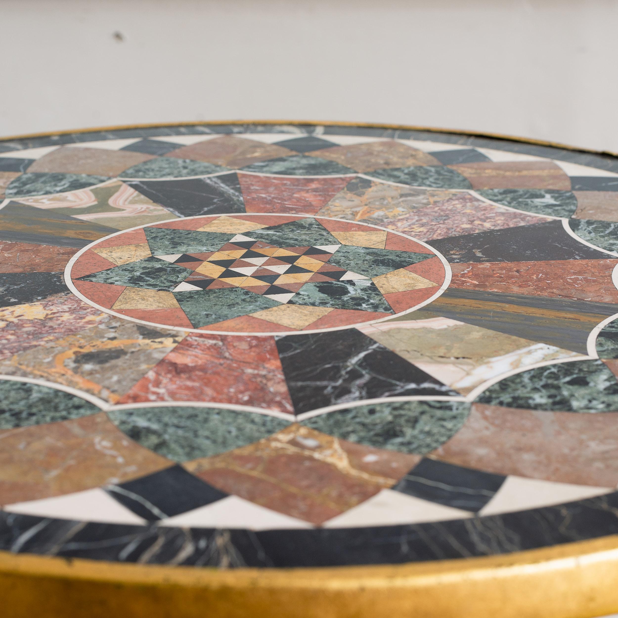 Viktorianische vergoldete Gusseisen Probe Marmor Tisch im Angebot 11