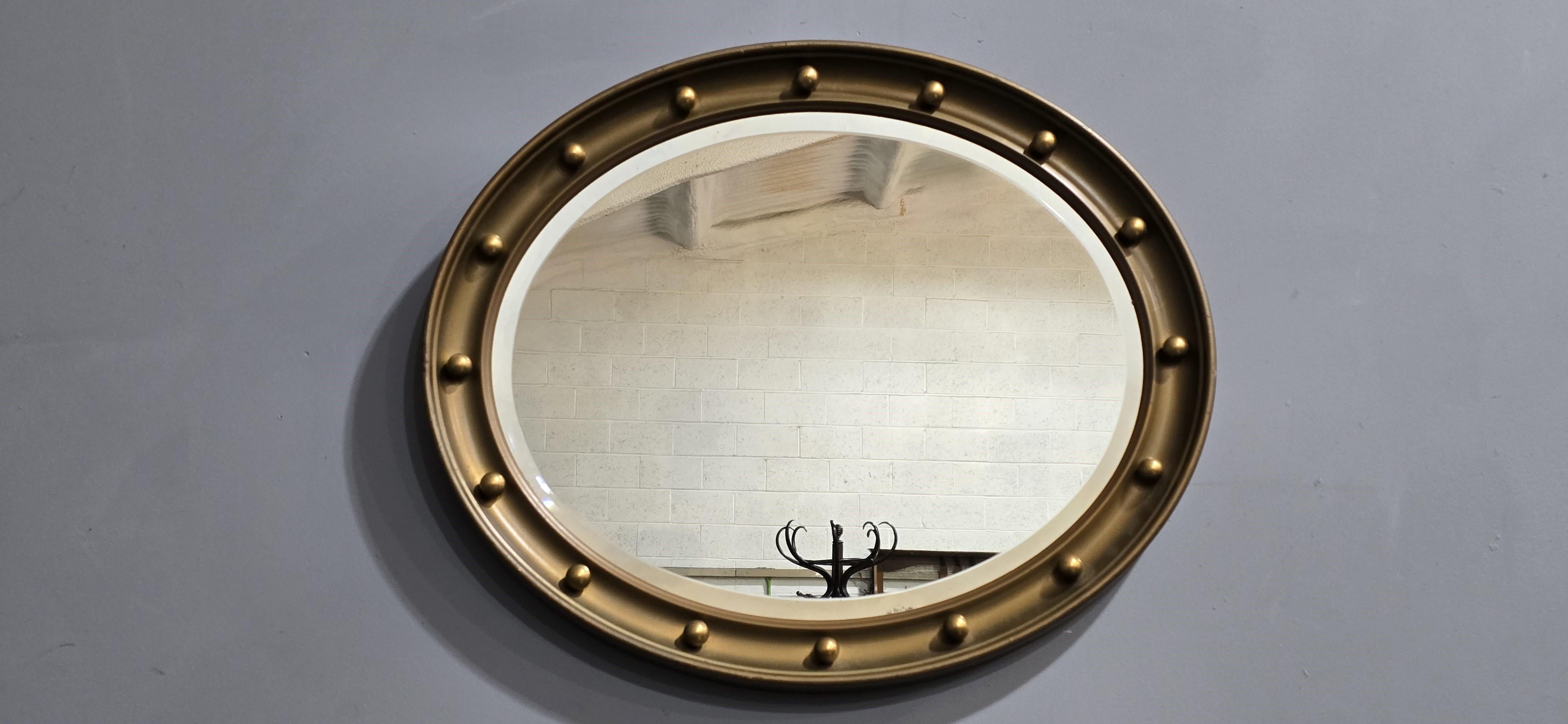 Victorian Gilt Mirror For Sale 3