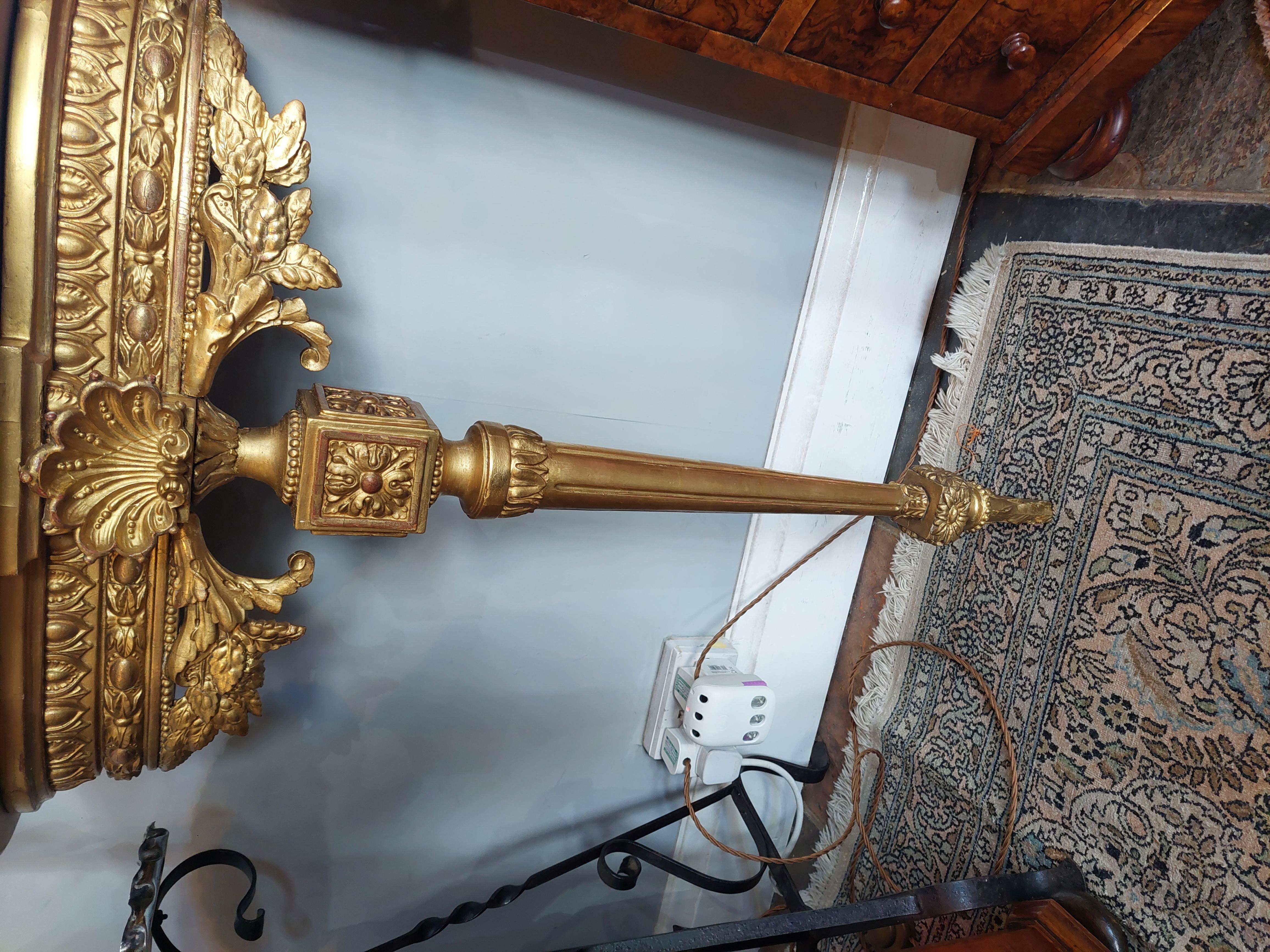 Victorian Giltwood Console and Mirror For Sale 2