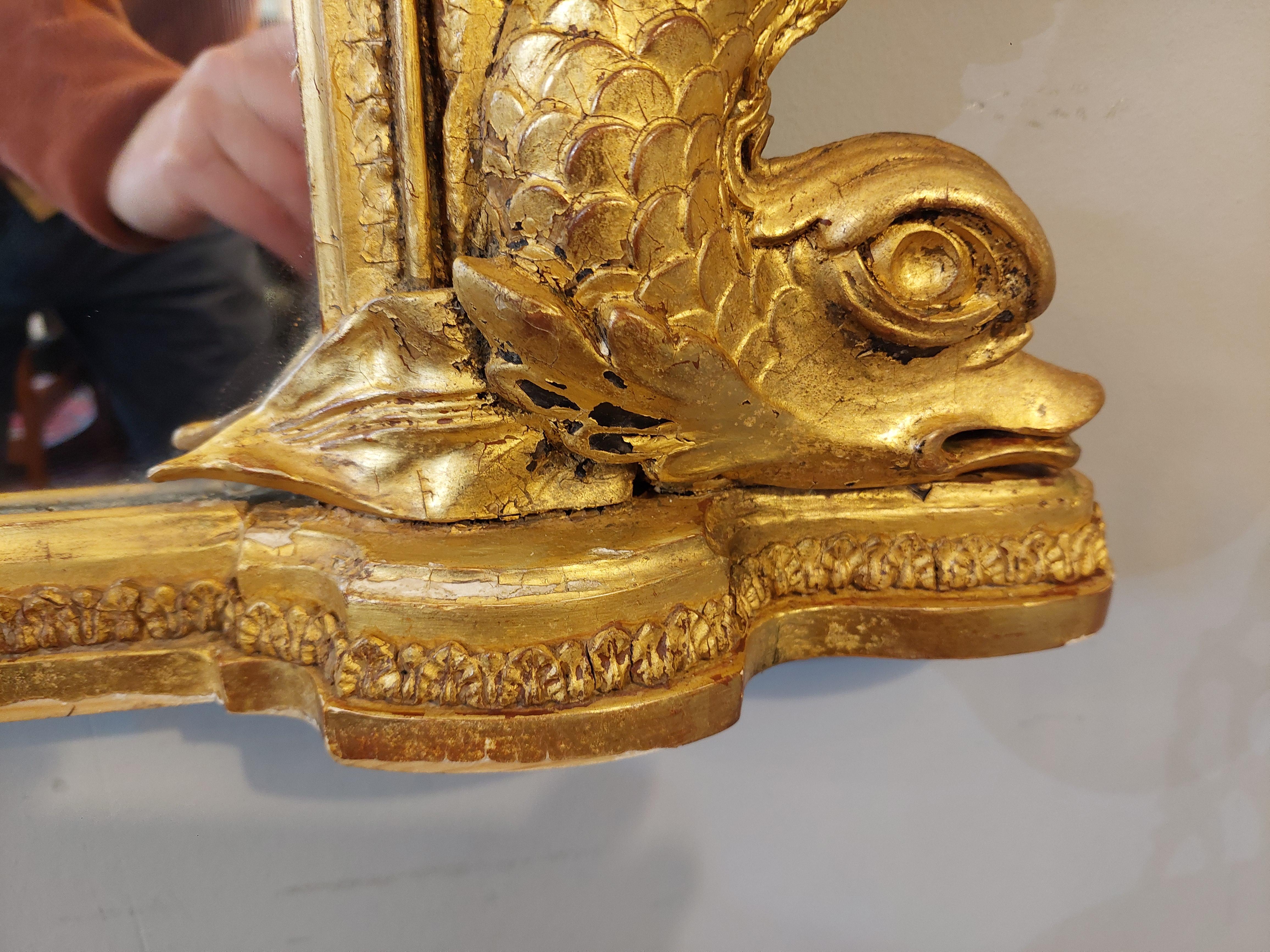 Specchio da parete vittoriano in legno dorato e gesso in vendita 4