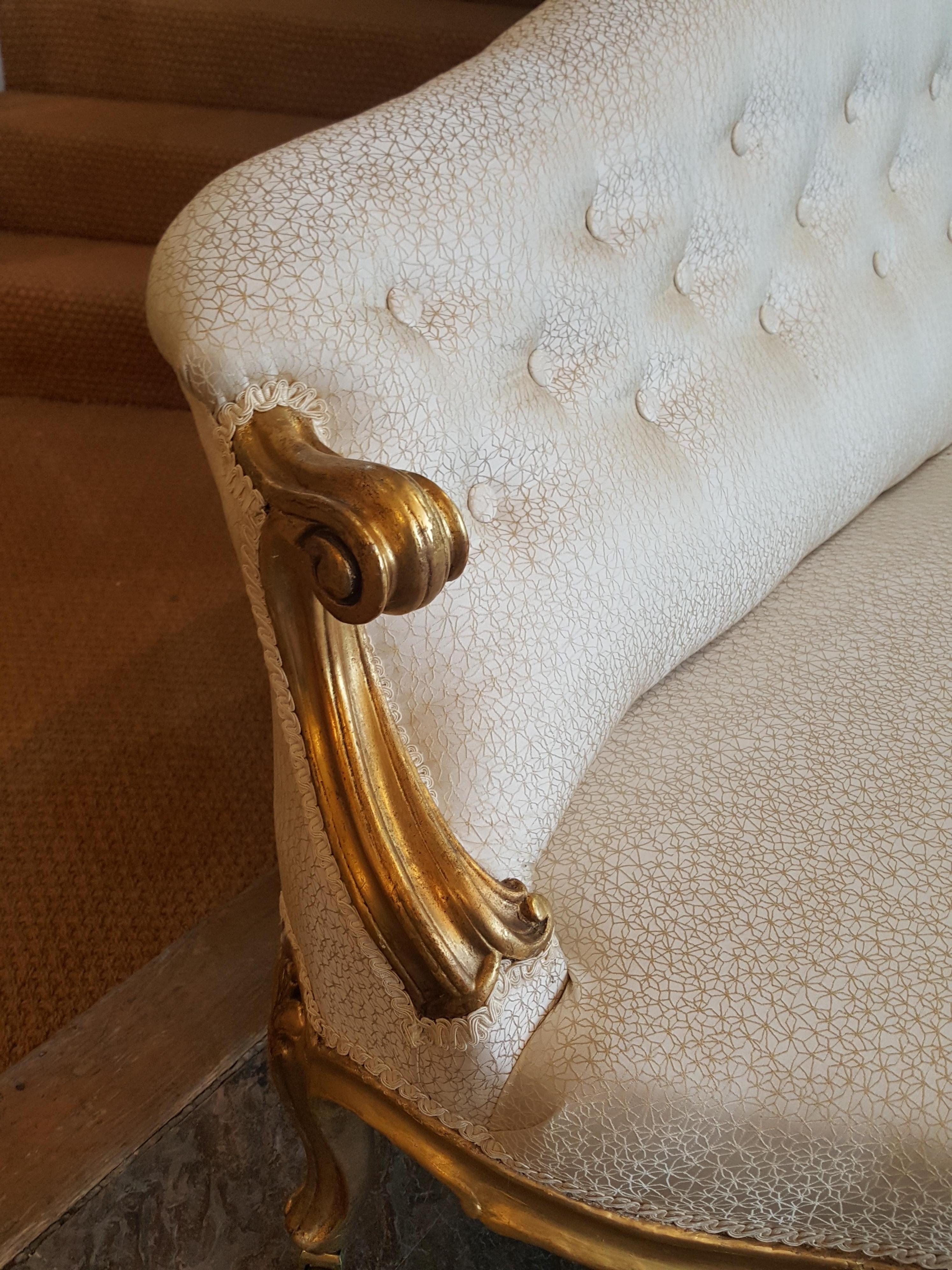 Late 19th Century Victorian Giltwood Settee