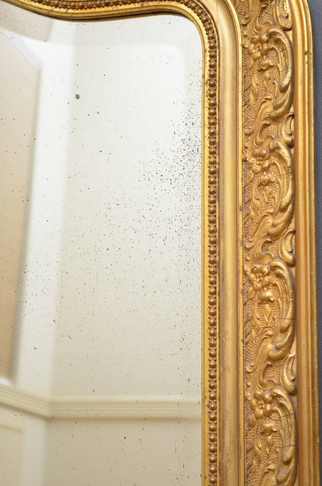 Late 19th Century Victorian Giltwood Wall Mirror