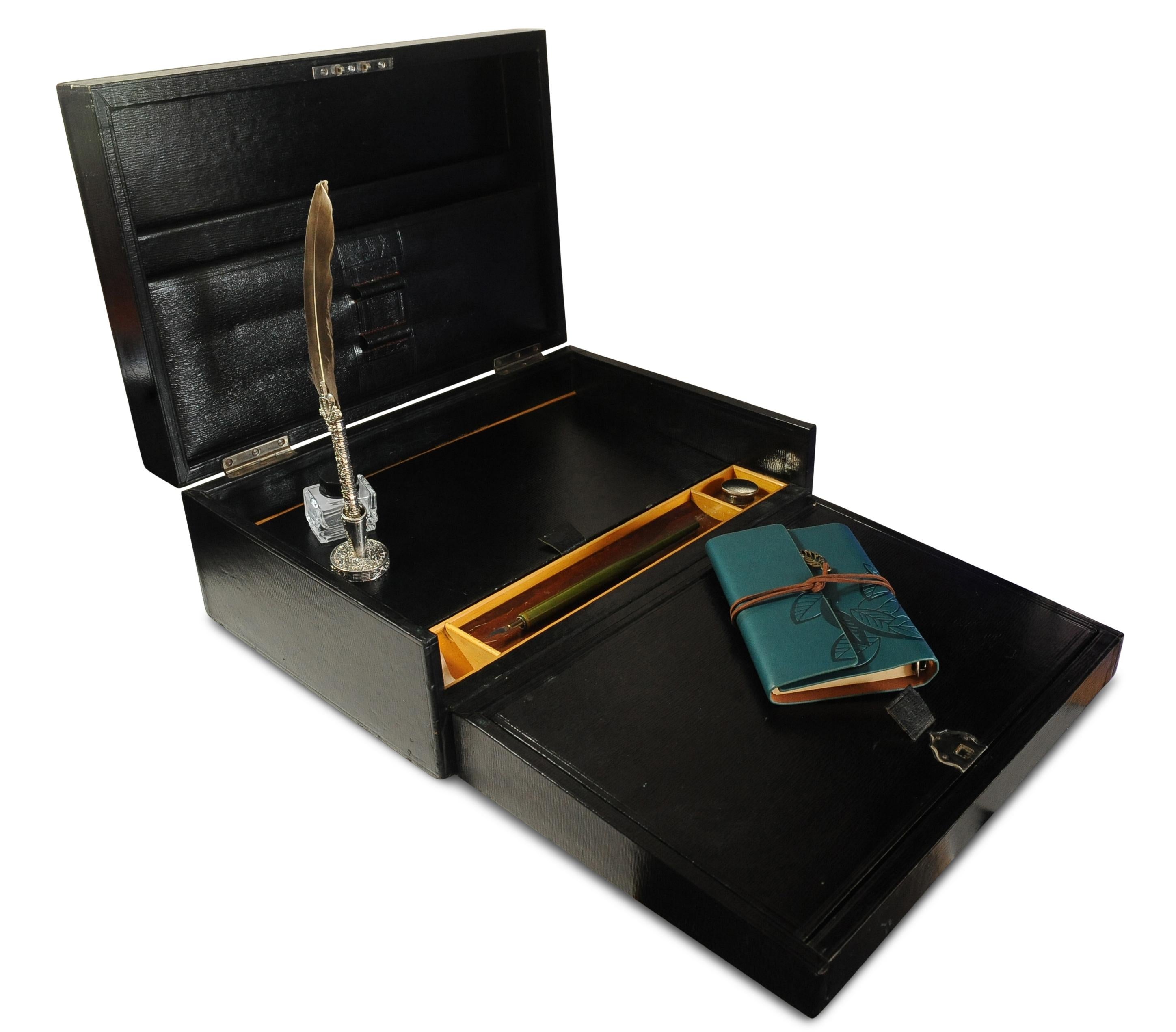 Hand-Crafted Victorian Glossy Extending Black Leather Stationary Writing Slope With Key  For Sale