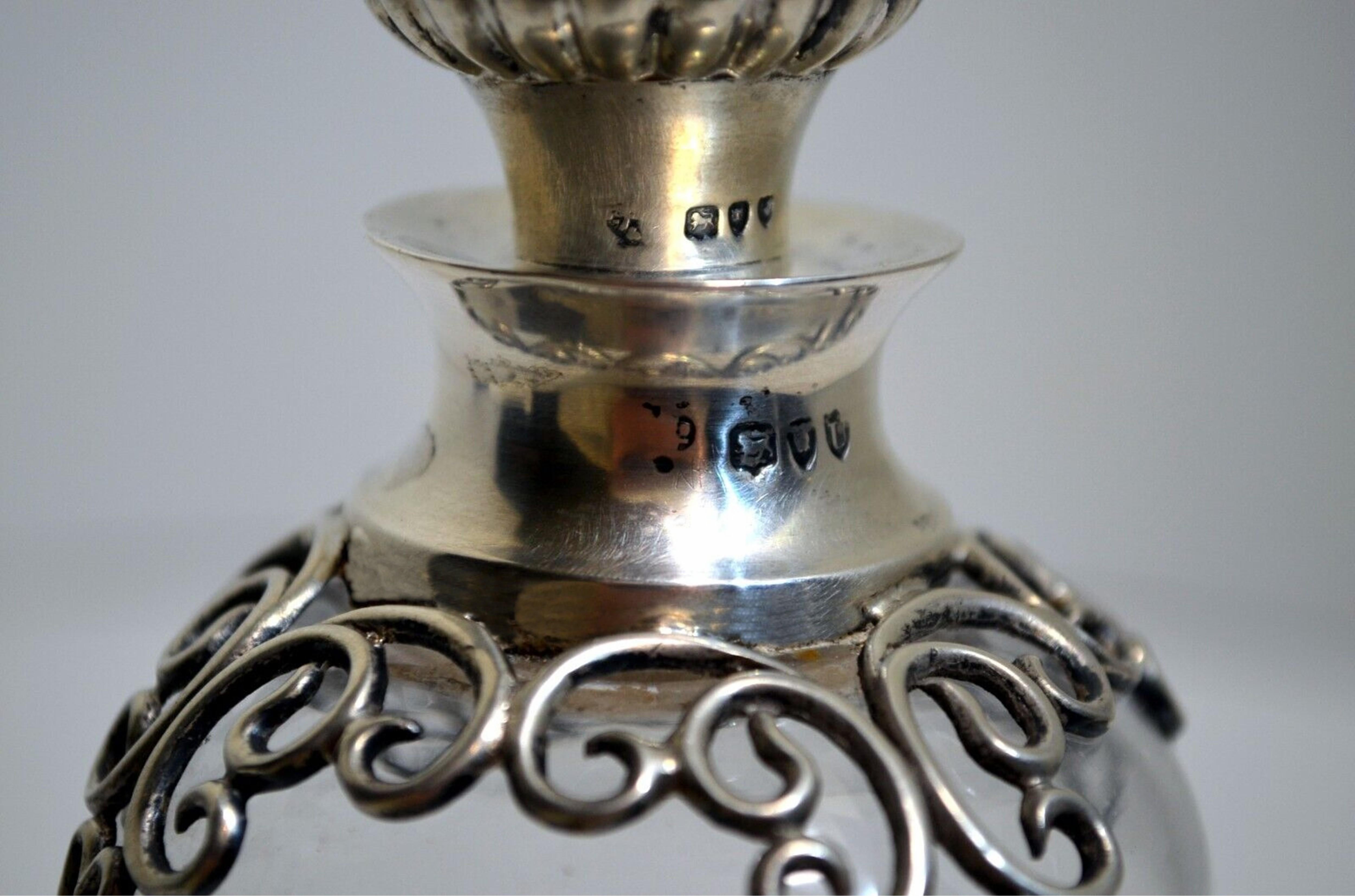 19th Century Victorian glug glug decanter bottle in cut crystal and sterling silver For Sale