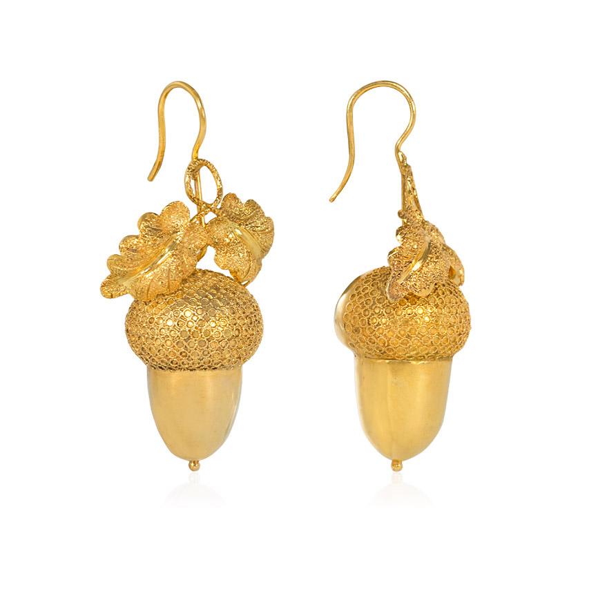 A pair of antique gold pendant earrings in the form of acorns, in 15k.  England

Approximately 1 5/8