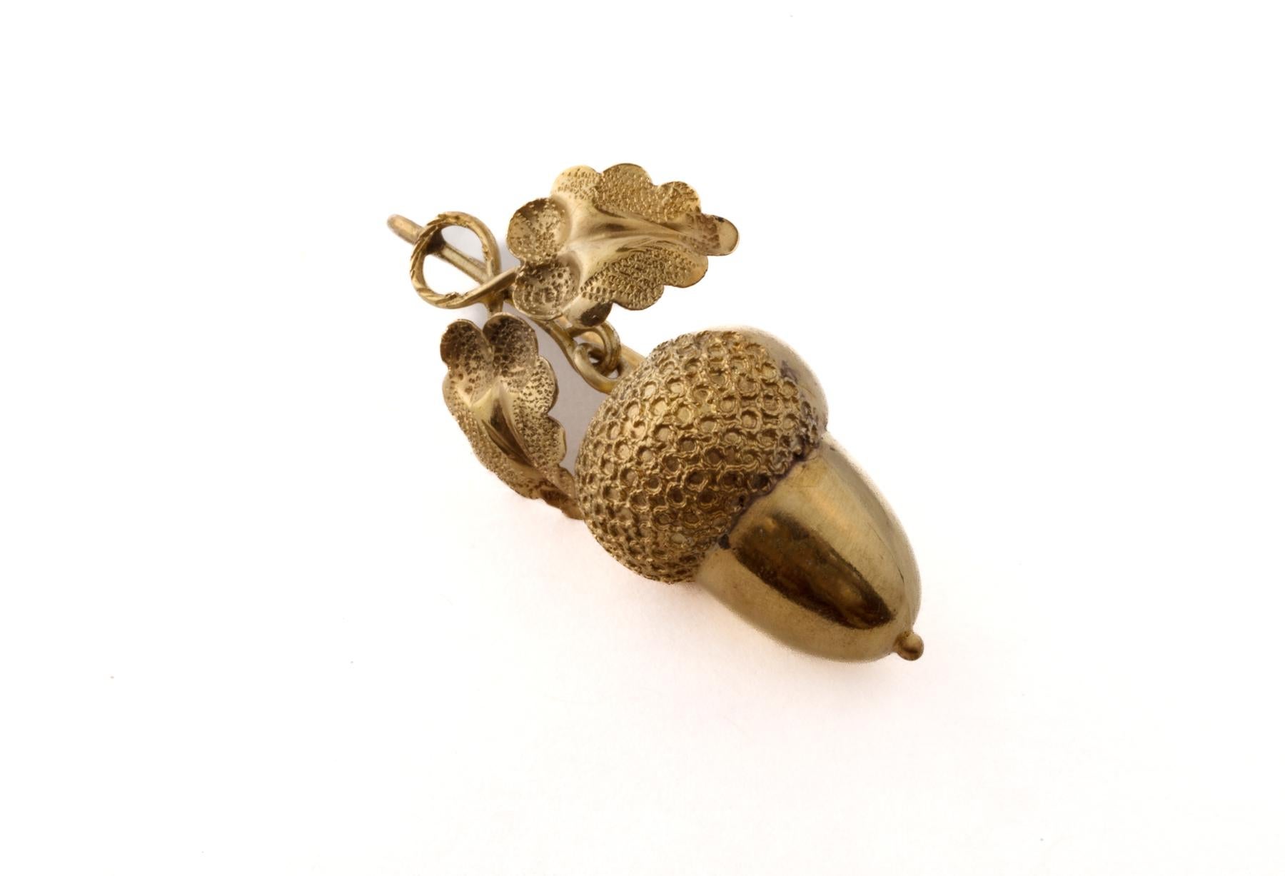 We have purchase a pair of 15kt gold Acorn earrings which are extremely difficult to find now. I gasp at the price I had to pay and hope you understand that I offer them at the best price I can to make some profit. These little acorns are light in