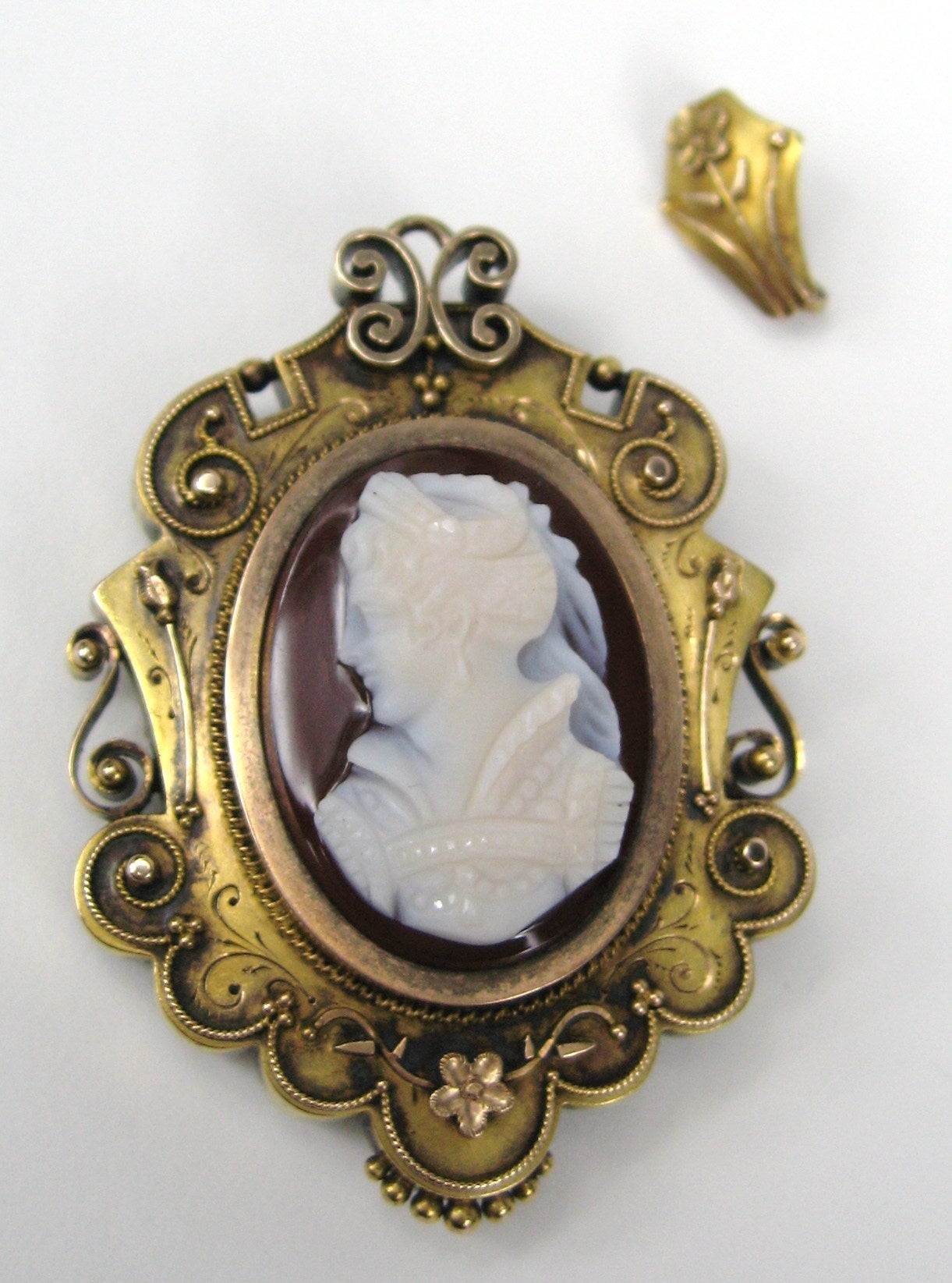 Victorian Gold Agate Cameo Hair Brooch / Pin Pendant Never Used For Sale 1