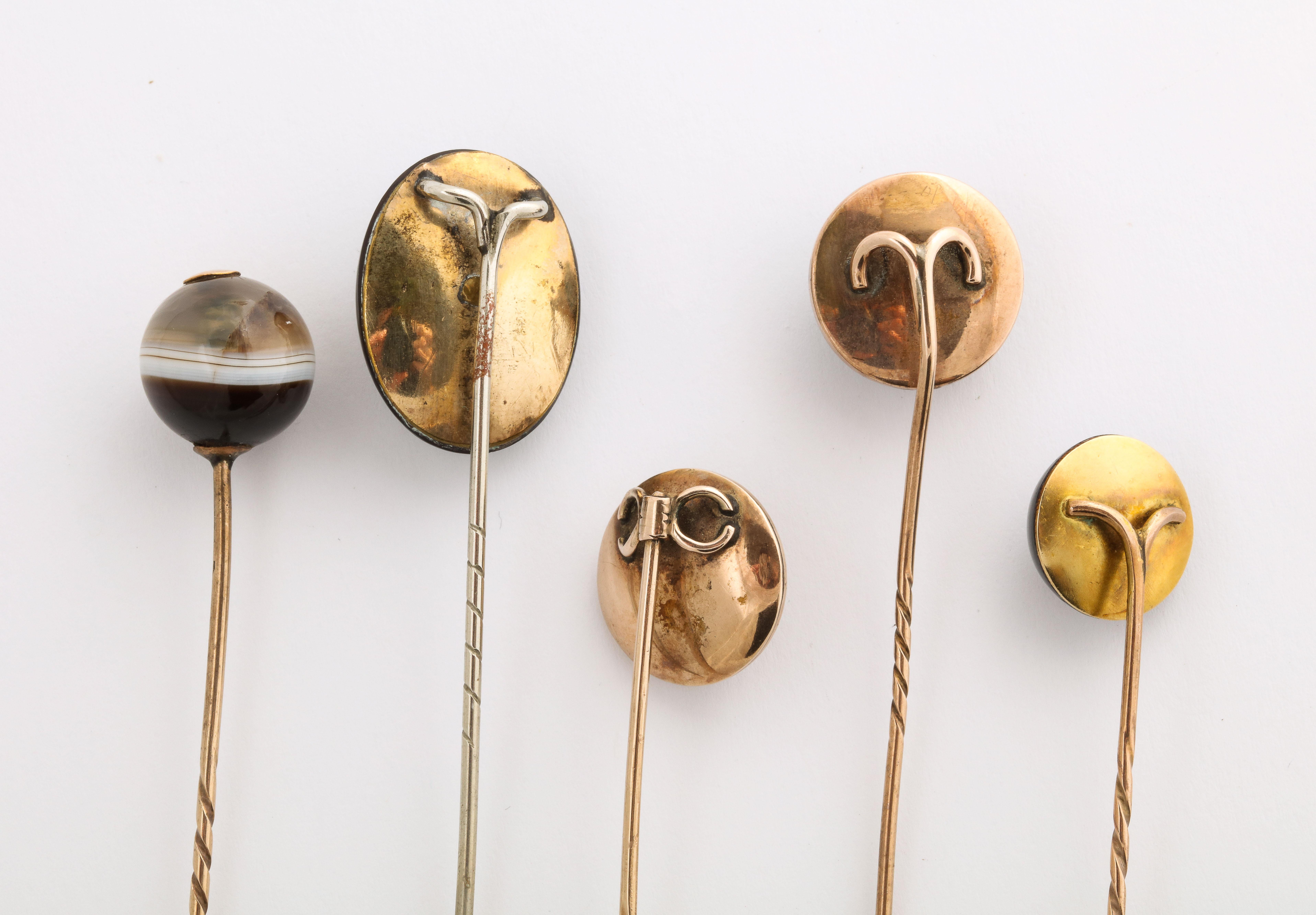 Victorian Gold and Banded Agate Stickpin Collection For Sale 3