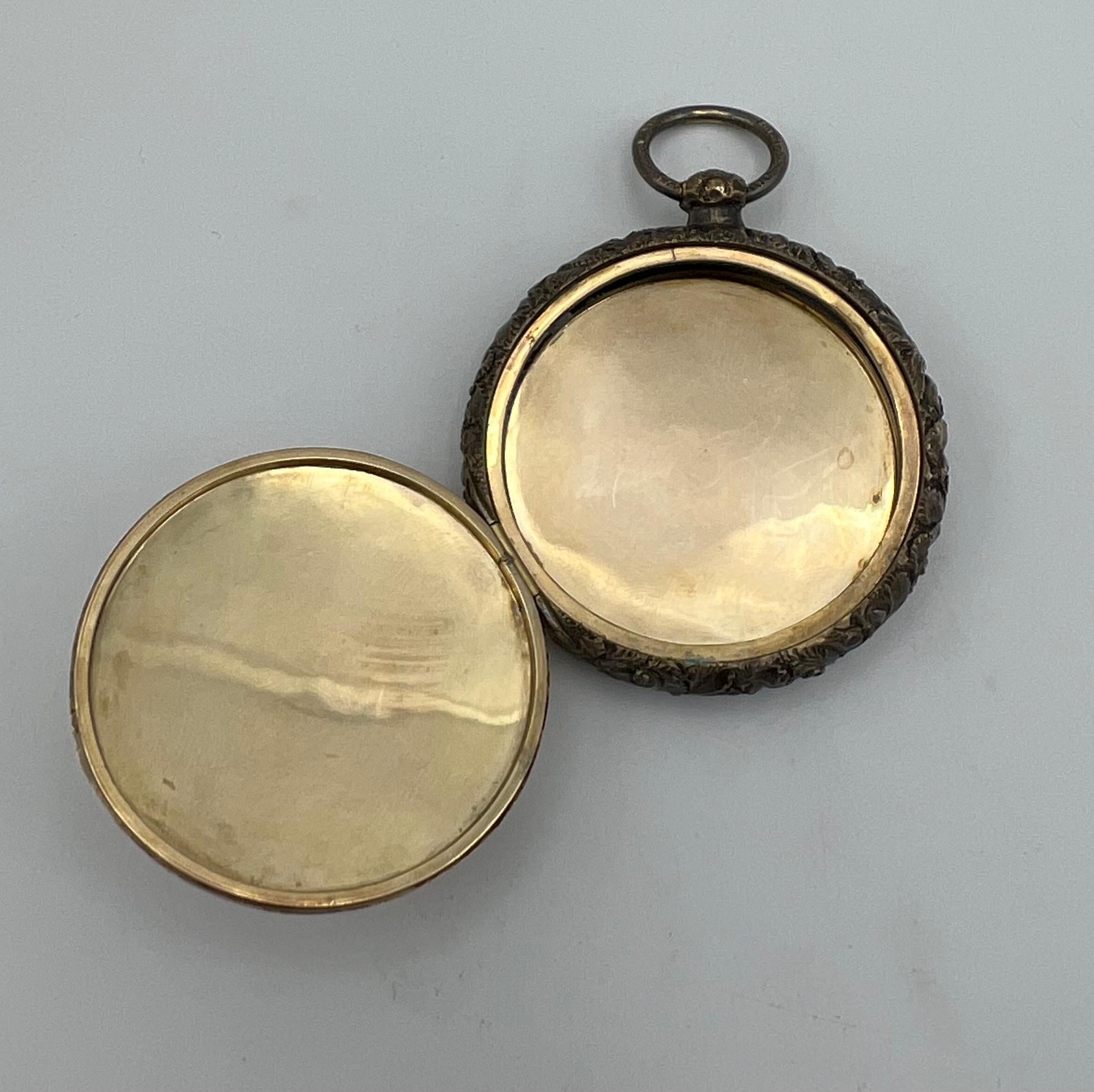 Viktorianisches Medaillon aus Gold und Silber mit Pillbox-Anhänger für Damen oder Herren im Angebot