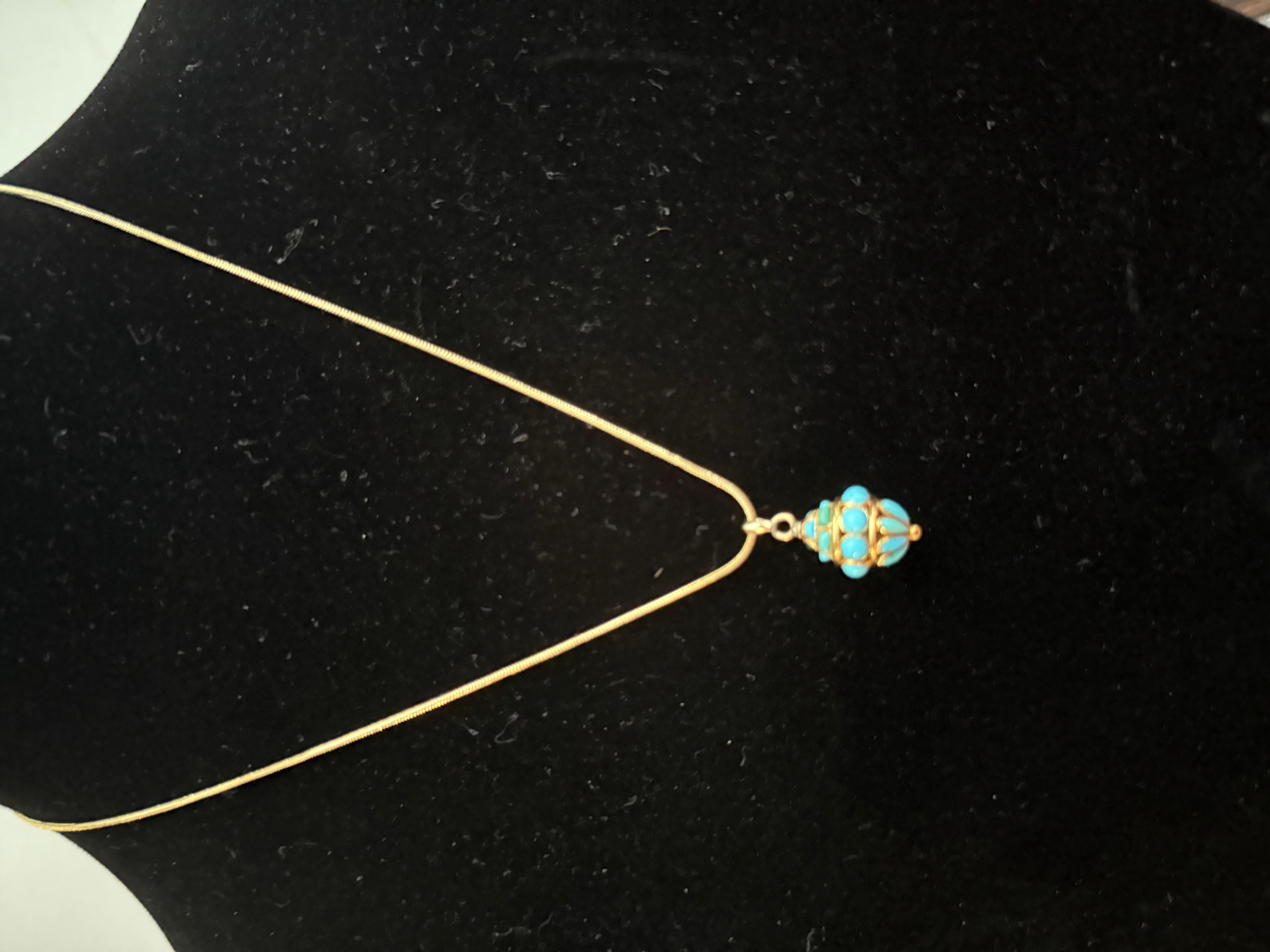 Apogée victorien Pendentif victorien en or et turquoise en vente