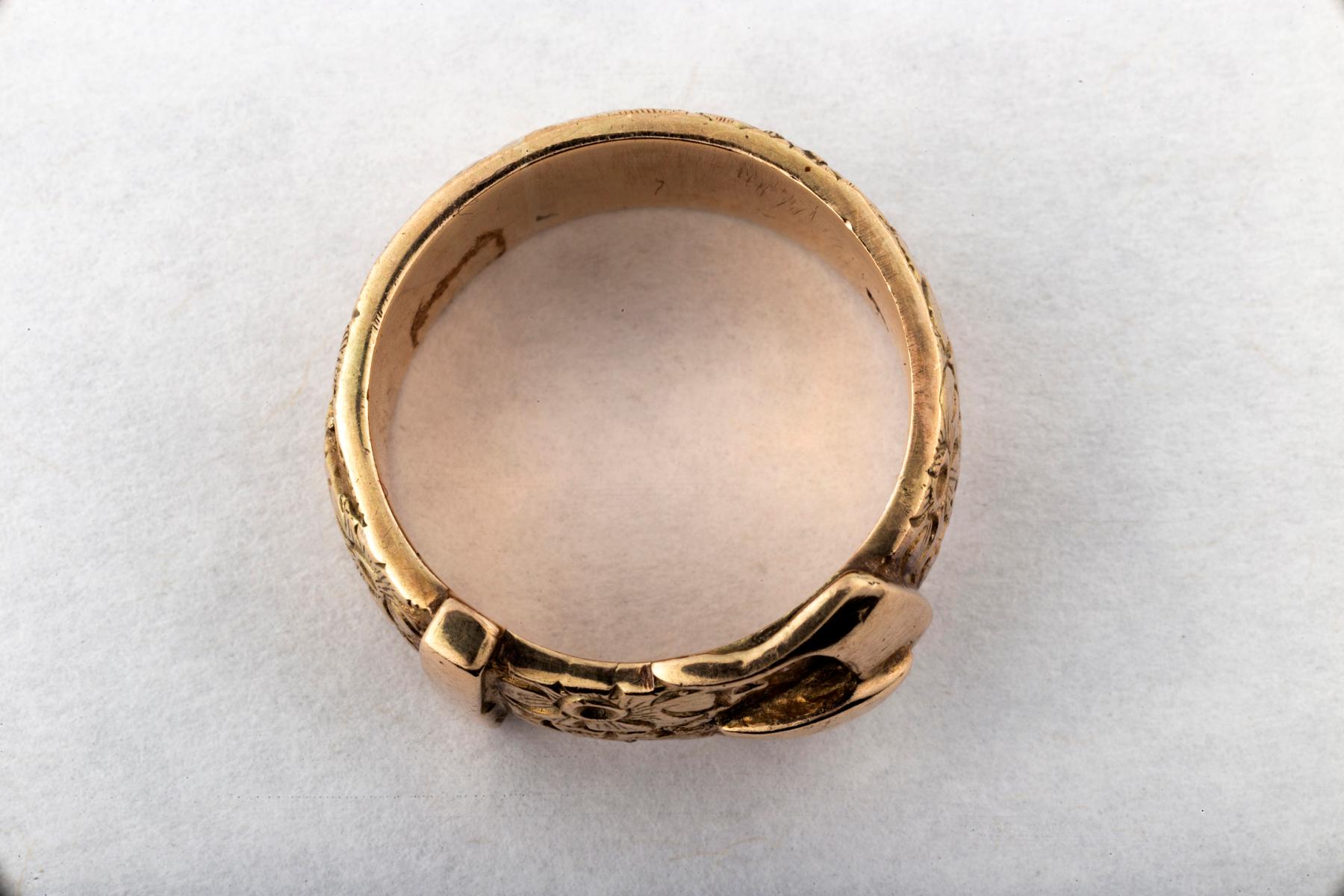 Women's or Men's Victorian Gold Buckle Ring For Sale