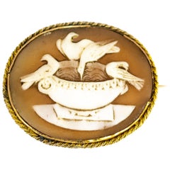 Victorian Gold Cameo Dove Brooch