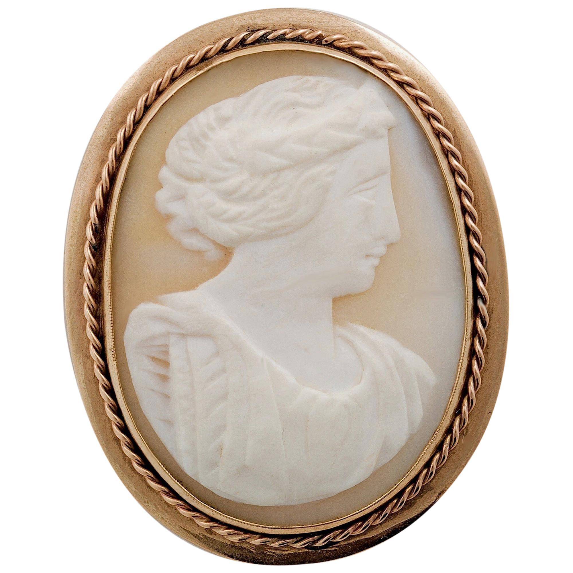 Victorian Gold Cameo Pendant & Brooch of a Goddess
