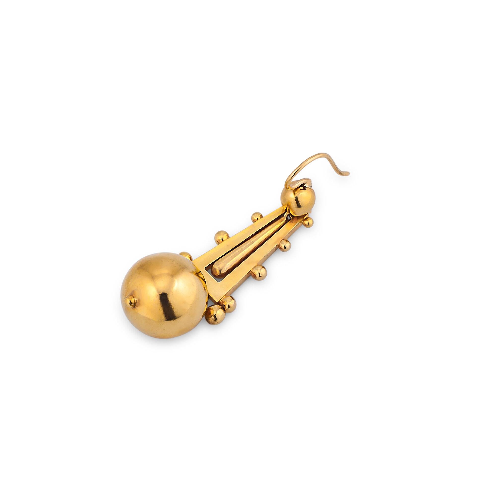 Women's Victorian Gold Chandelier Drop Earrings