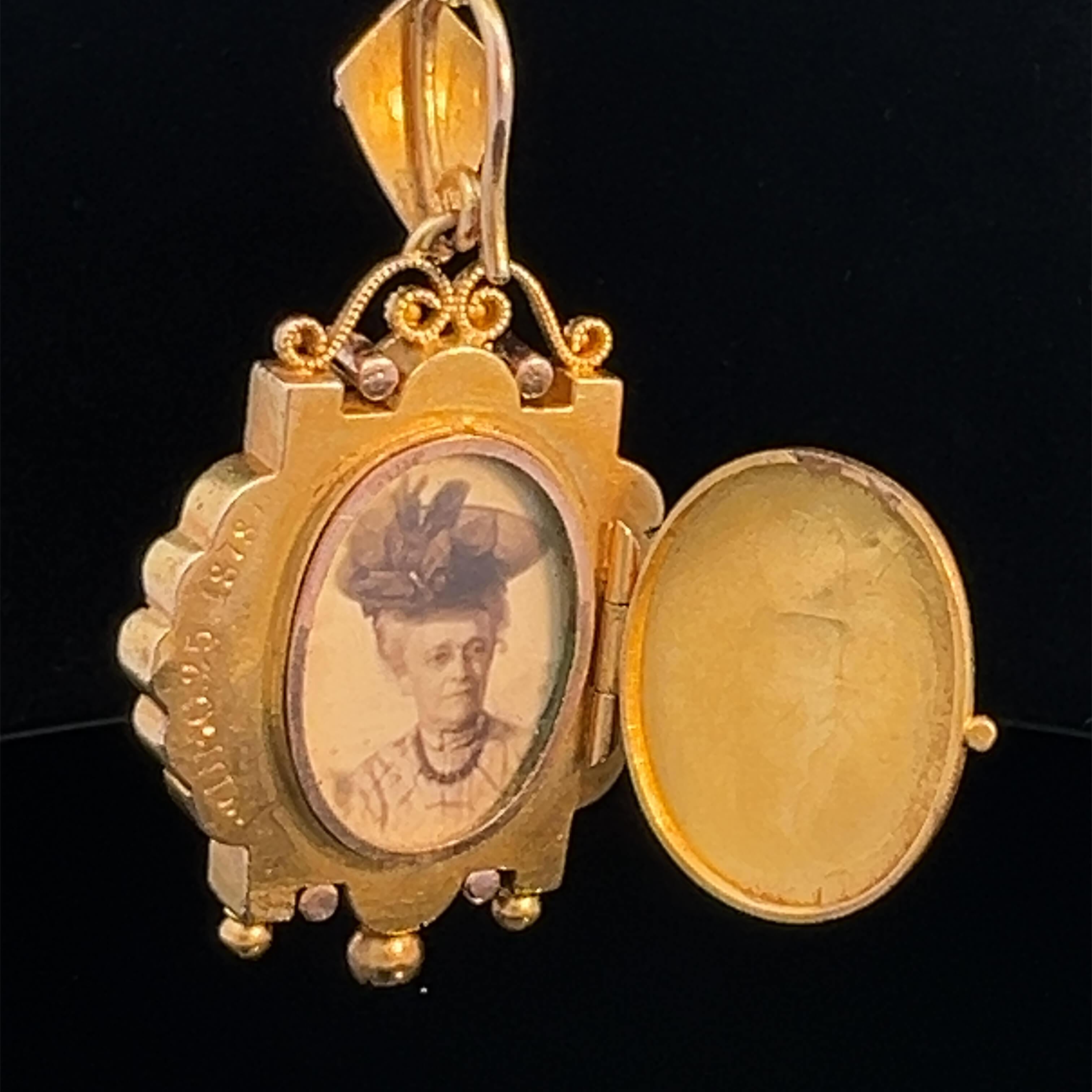 Victorian Gold Collar & Locket Circa 1875-85 5