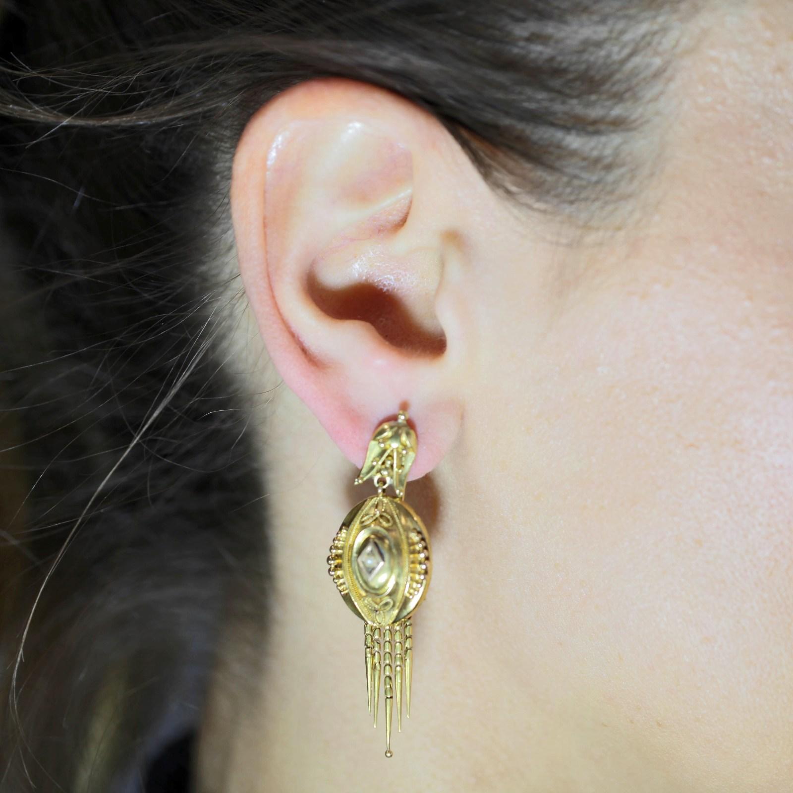 Women's Victorian Gold Dangling Earrings