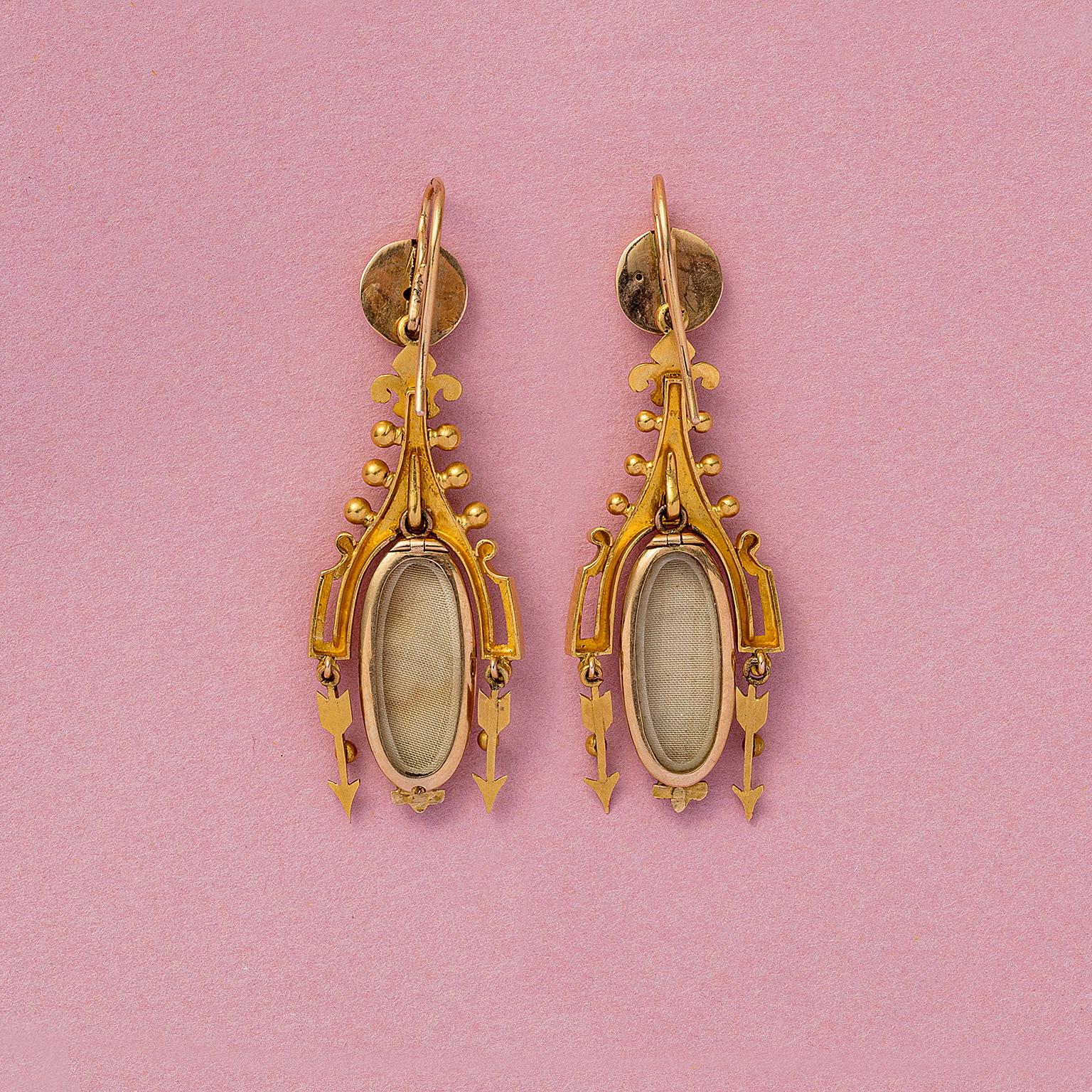 Viktorianische Gold-Emaille- und Diamant-Ohrringe mit Medaillons (Rosenschliff) im Angebot