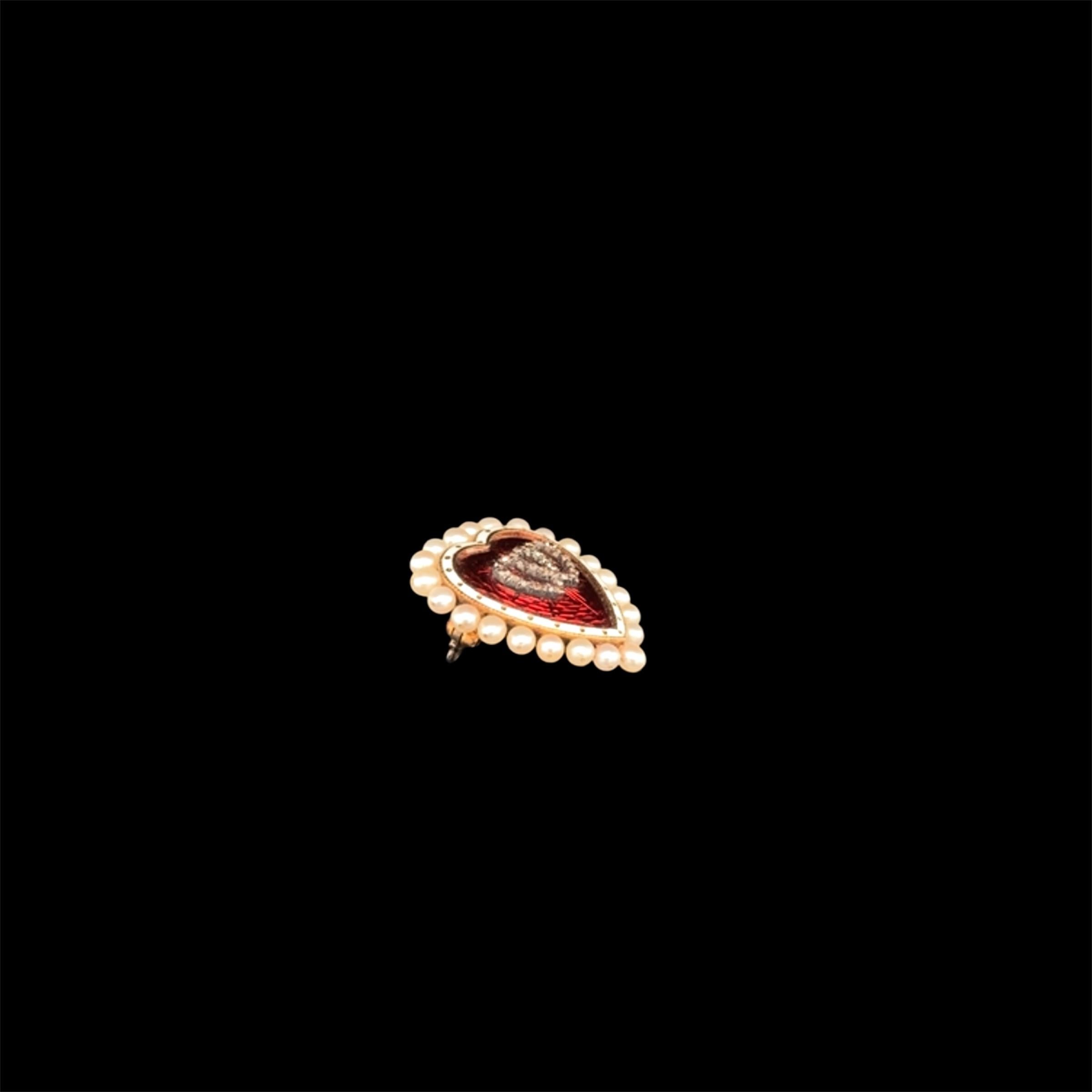 Victorian Gold, Enamel, Diamond and Pearl Heart Brooch In Good Condition In Idar-Oberstein, DE