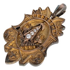 Victorian Gold Etruscan Locket with Pearls