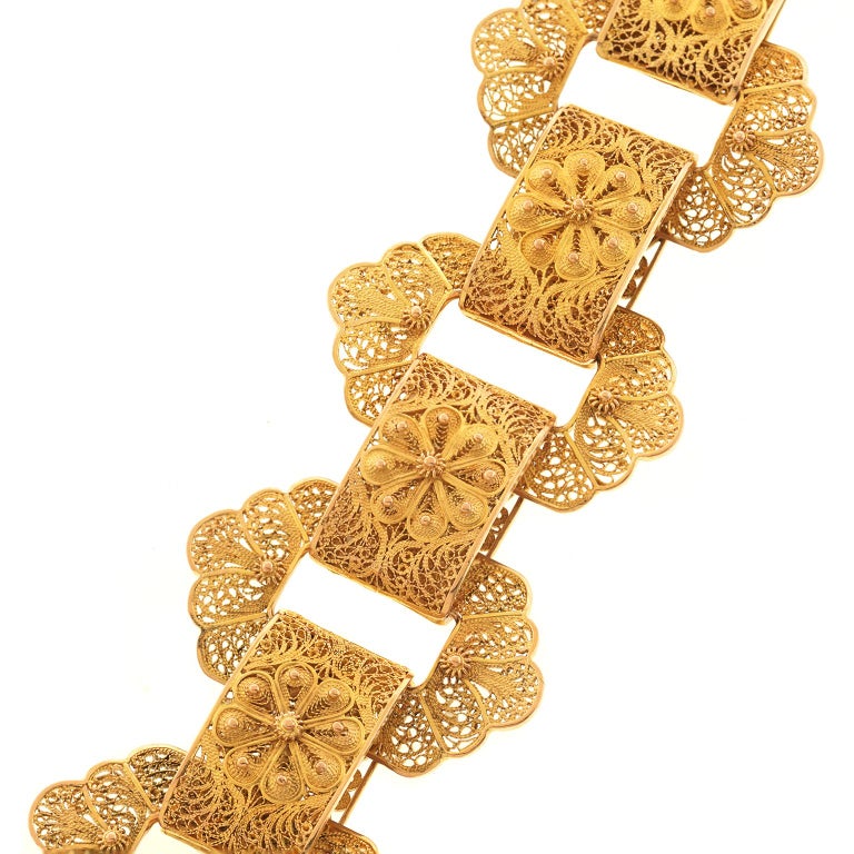 Victorian Gold Filigree Bracelet For Sale at 1stDibs