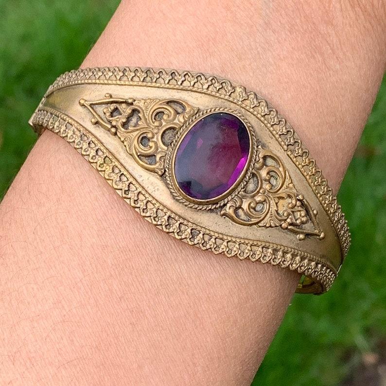 Bracelet jonc à charnière rempli d'or victorien en vente 3