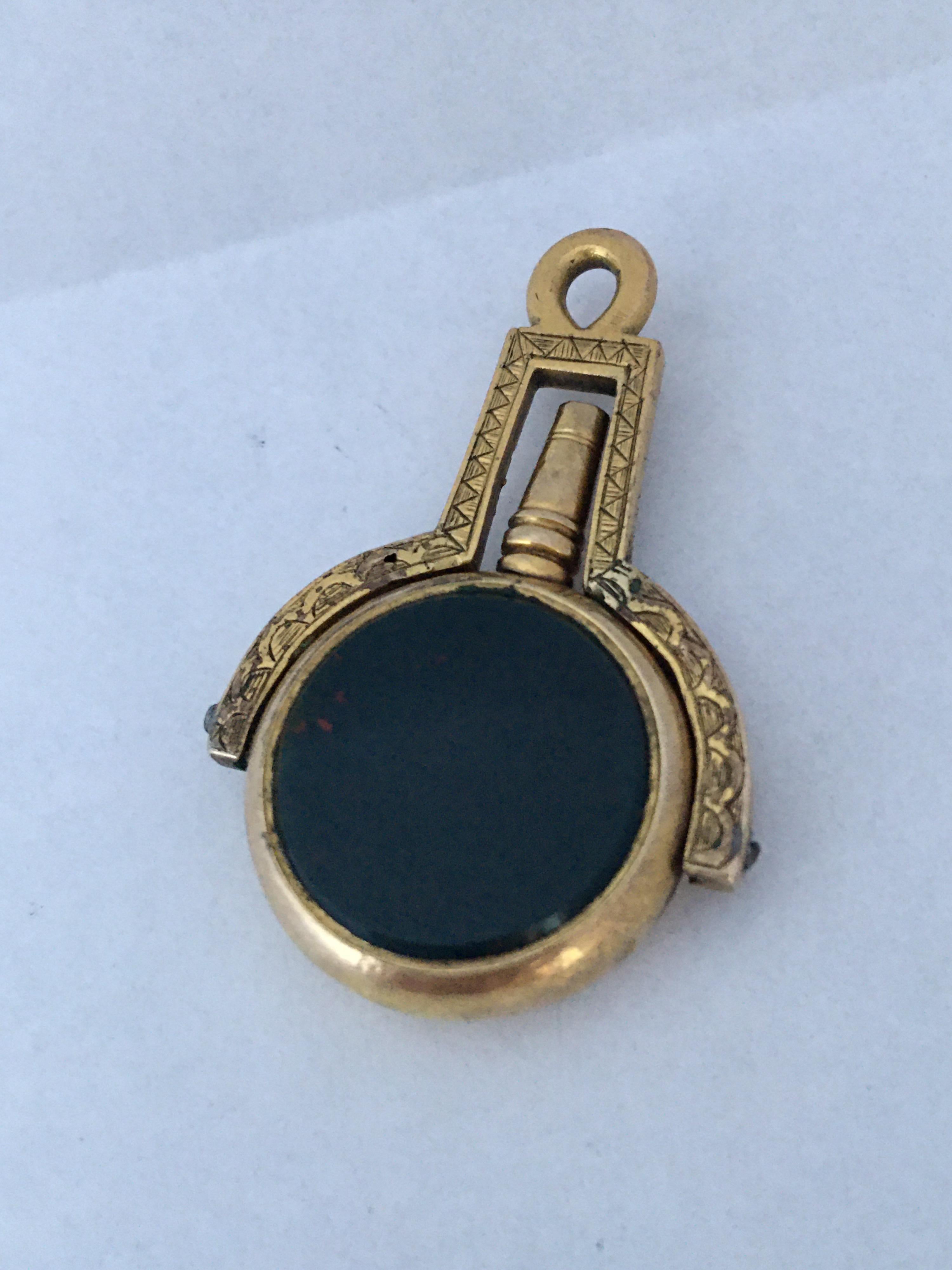 Victorian Gold Filled Sardonyx and Bloodstone Pocket Watch Key / Fob Pendant For Sale 2