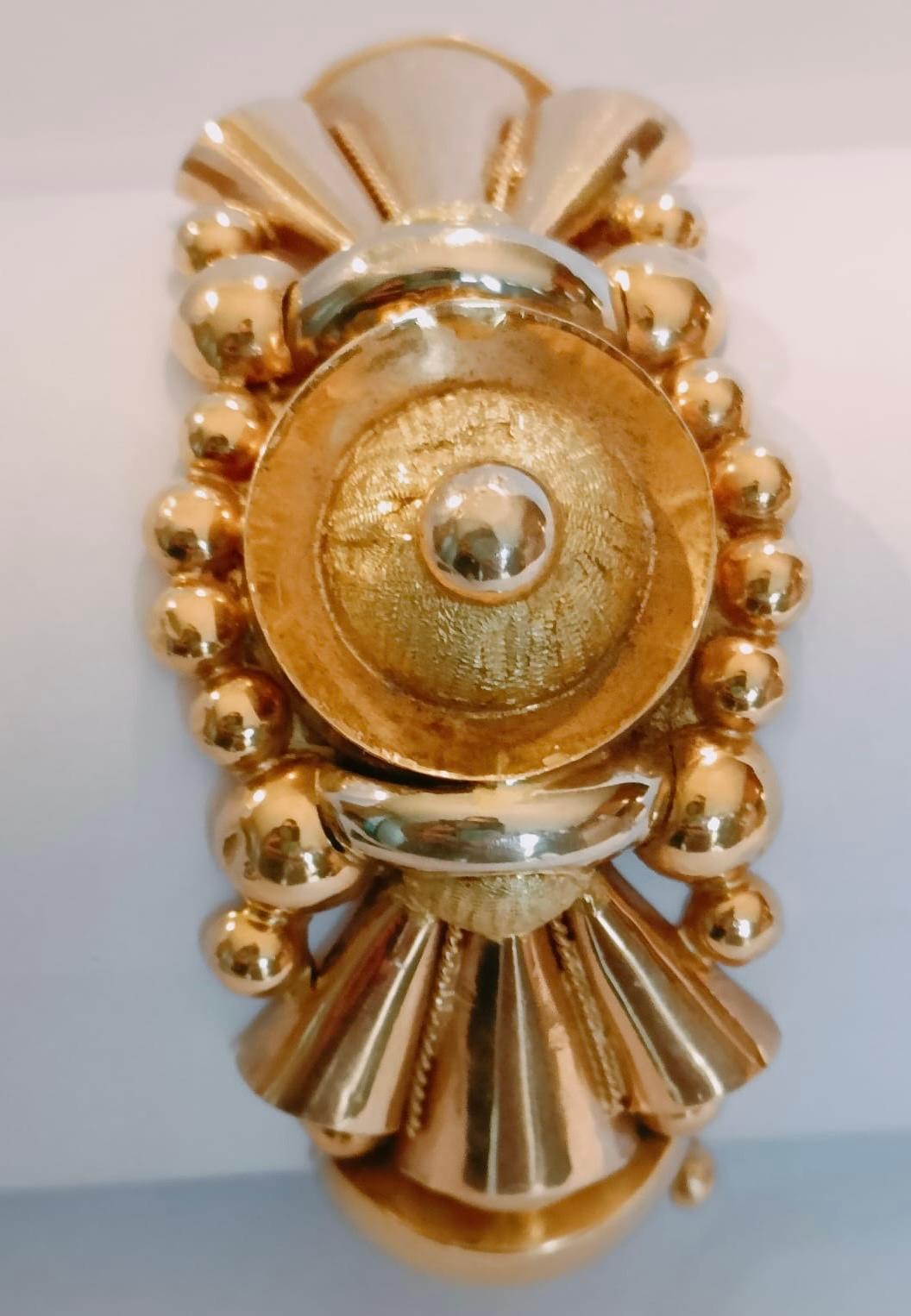 Victorian Gold French Oriental Bangle Bracelet 18 Karat For Sale 13