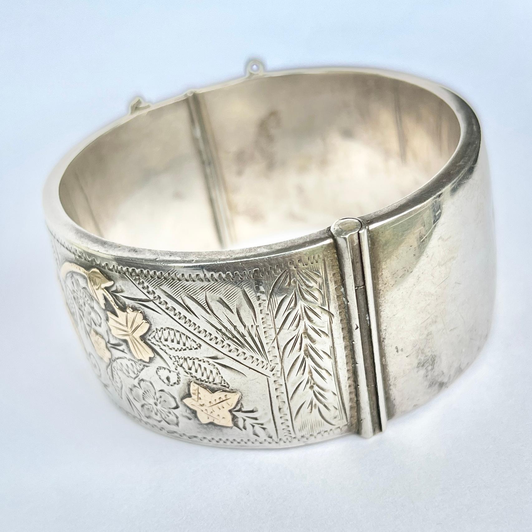 Victorian Gold Overlay Ornate Silver Bangle In Good Condition For Sale In Chipping Campden, GB