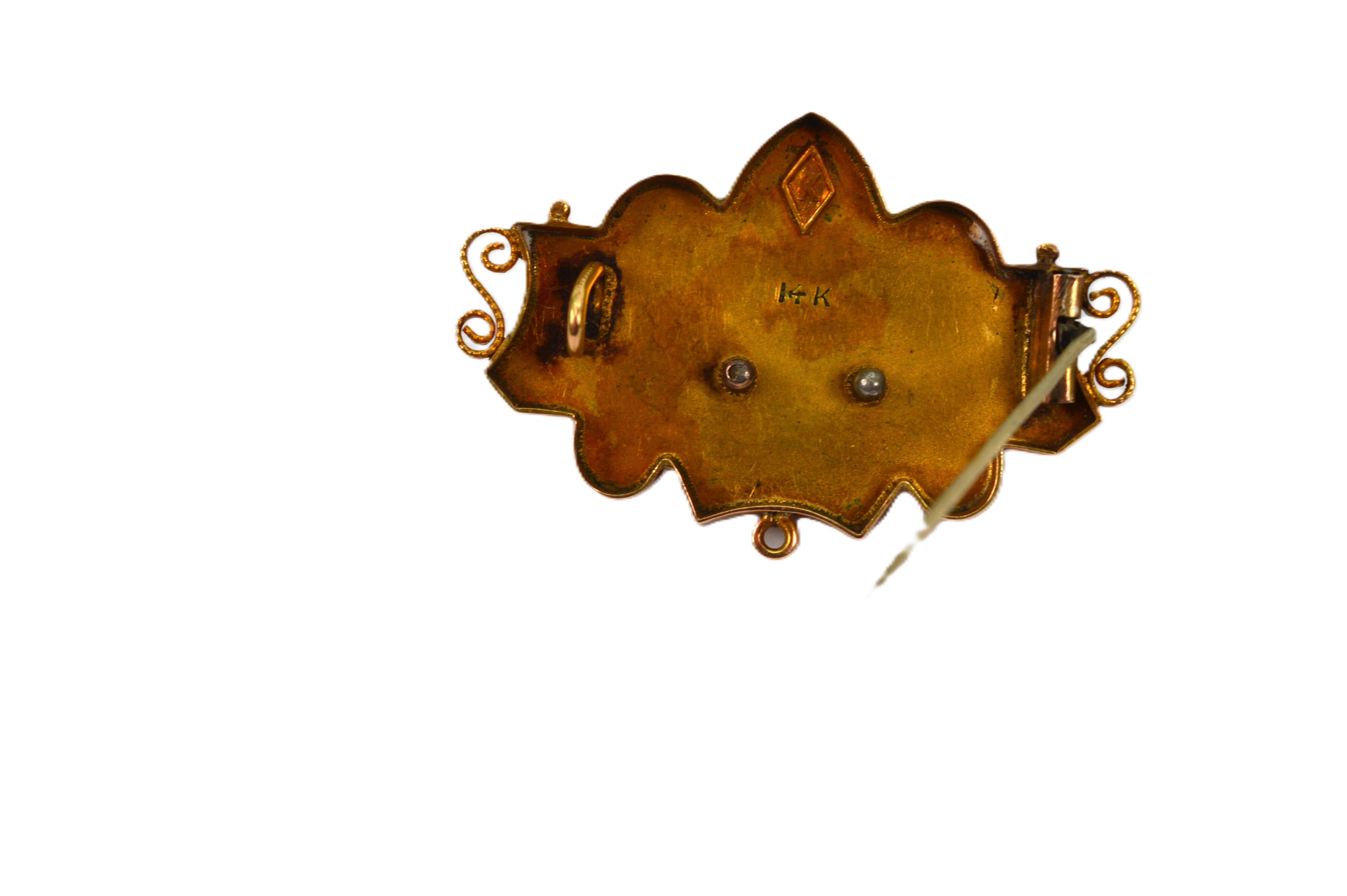Victorian Gold Petite Brooch with Hand Painted Enamel Touches In Good Condition For Sale In Mount Kisco, NY