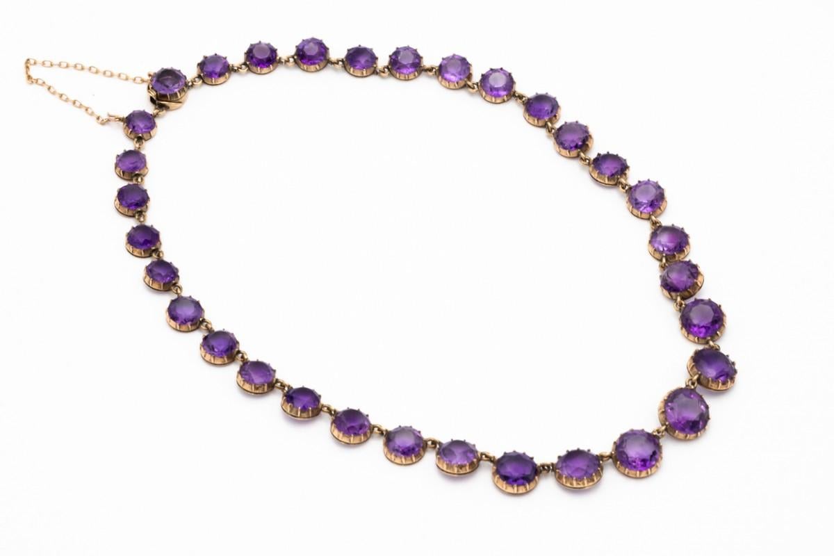 Victorian gold rivière necklace with amethysts, Great Britain, late 19th century 1