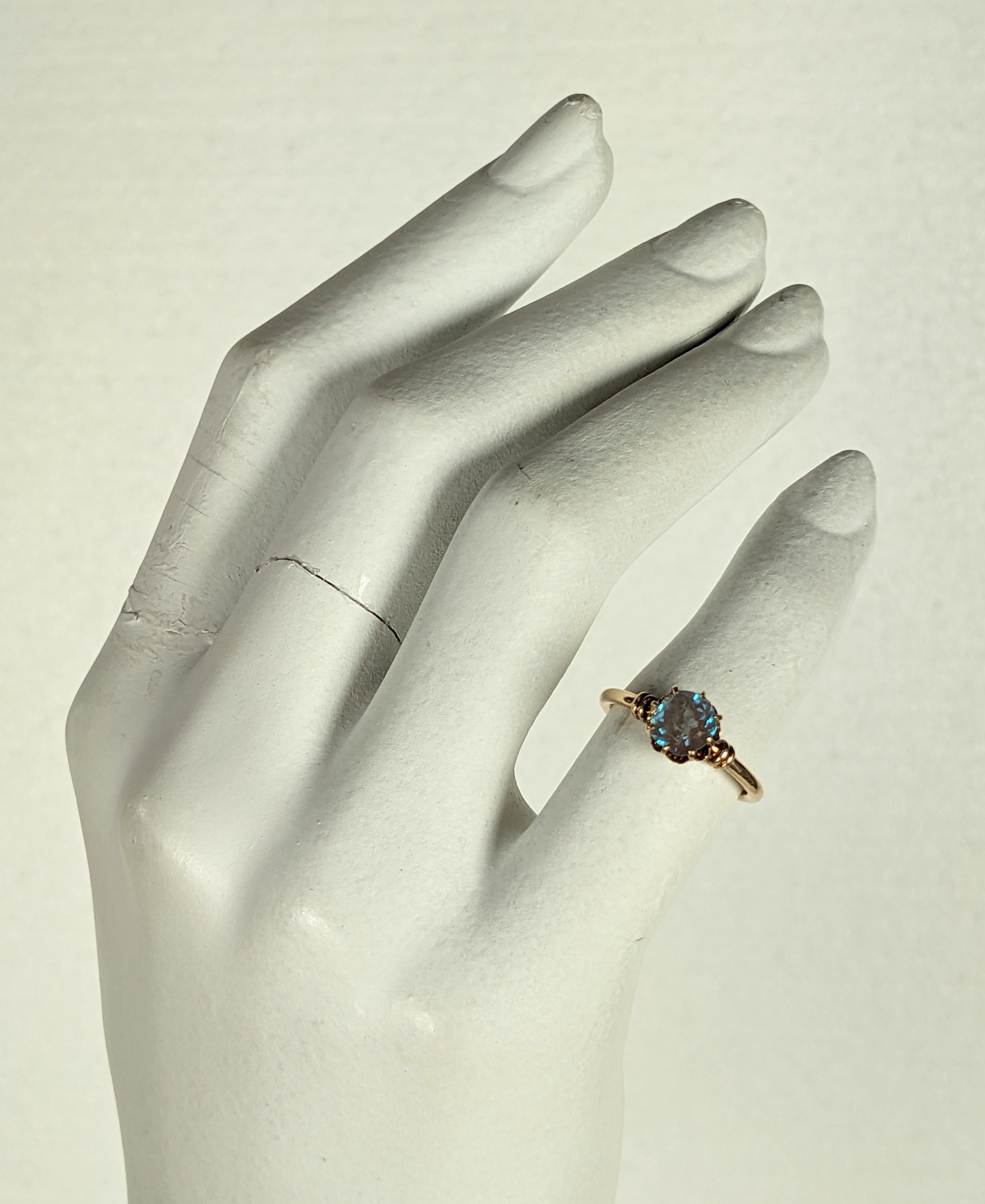 Victorian Gold Saphiret Solitaire Ring en venta 6