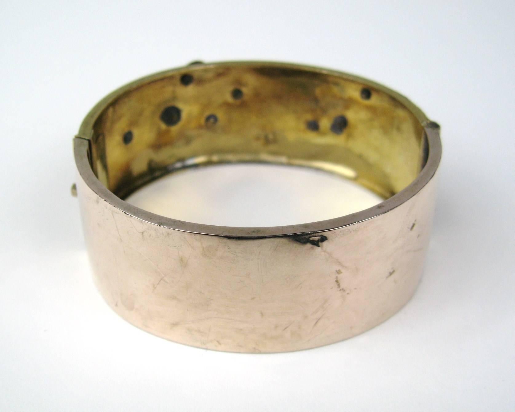 Victorian Gold Seed Pearl Wide Bangle Bracelet, 1870s In Good Condition For Sale In Wallkill, NY