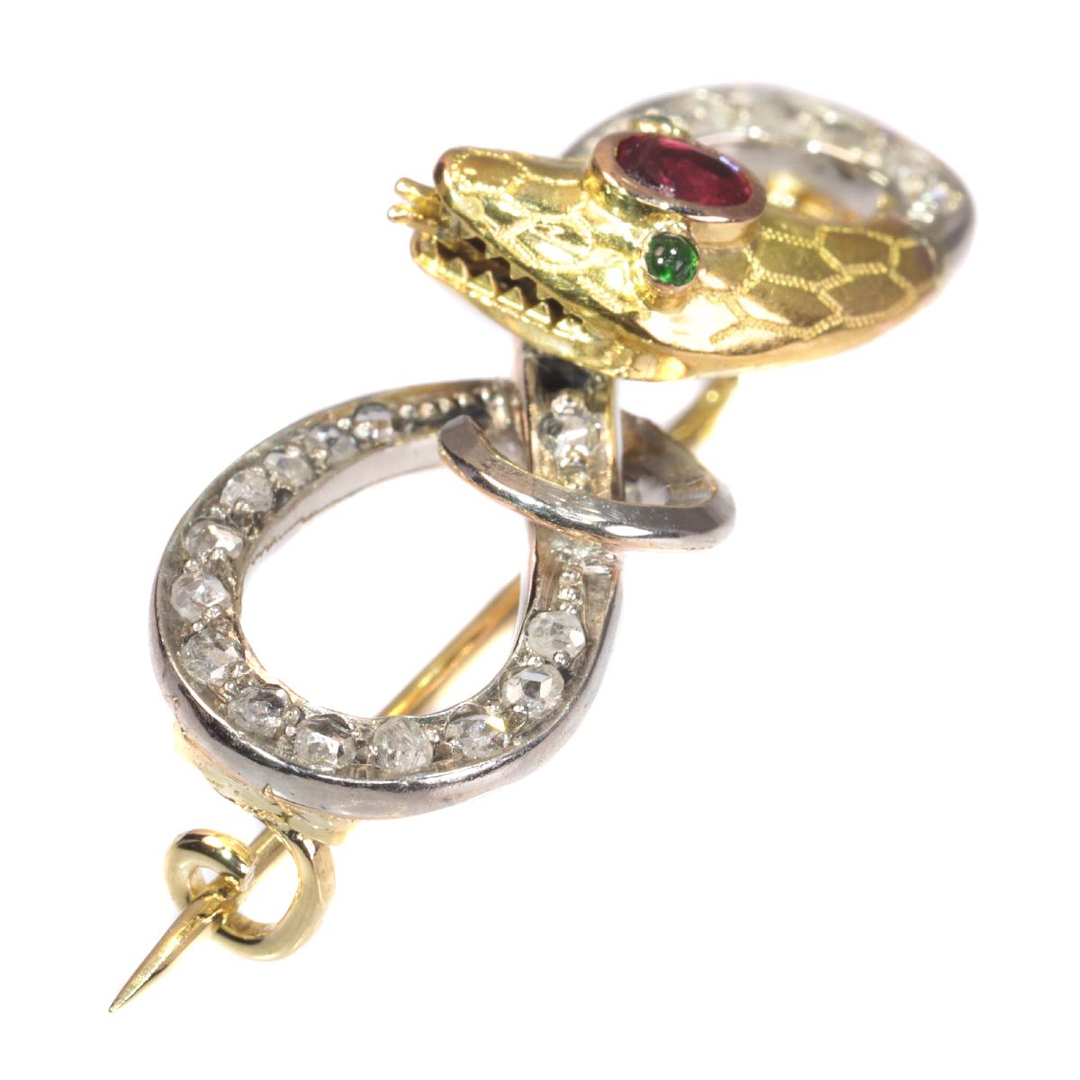 Victorian Gold Serpent Pin Set with Diamonds Curled Snake Brooch, 1900s For Sale 6