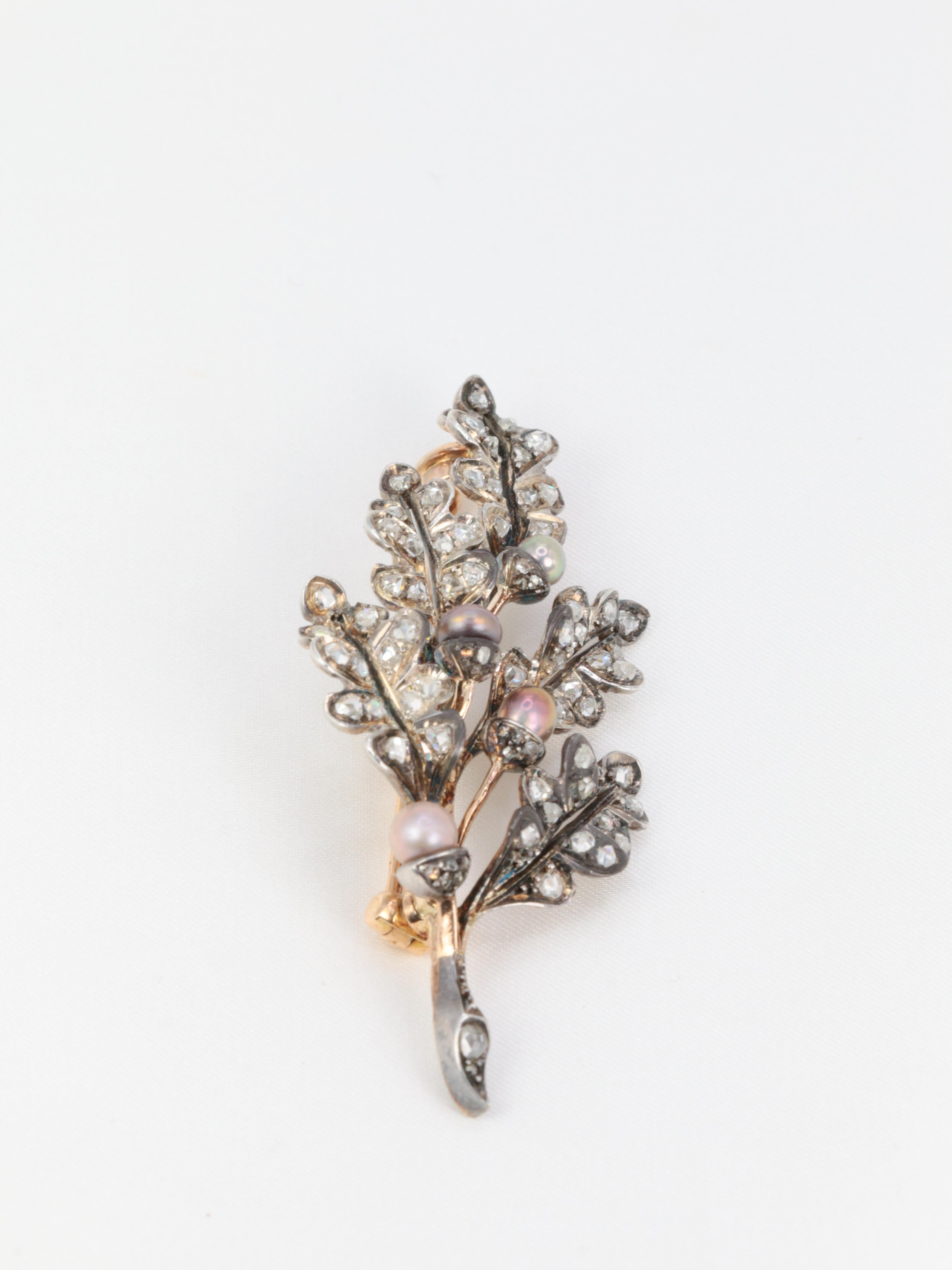 Victorian Gold, Silver, Natural Pearls and Rose-Cut Diamond Leaf Brooch, circa In Good Condition In PARIS, FR