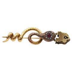 Spilla a serpente in oro vittoriana con ciondolo Segreto di saggezza, 1890