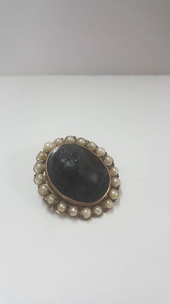 Gold Cameo Antique Brooch with Natural Pearls