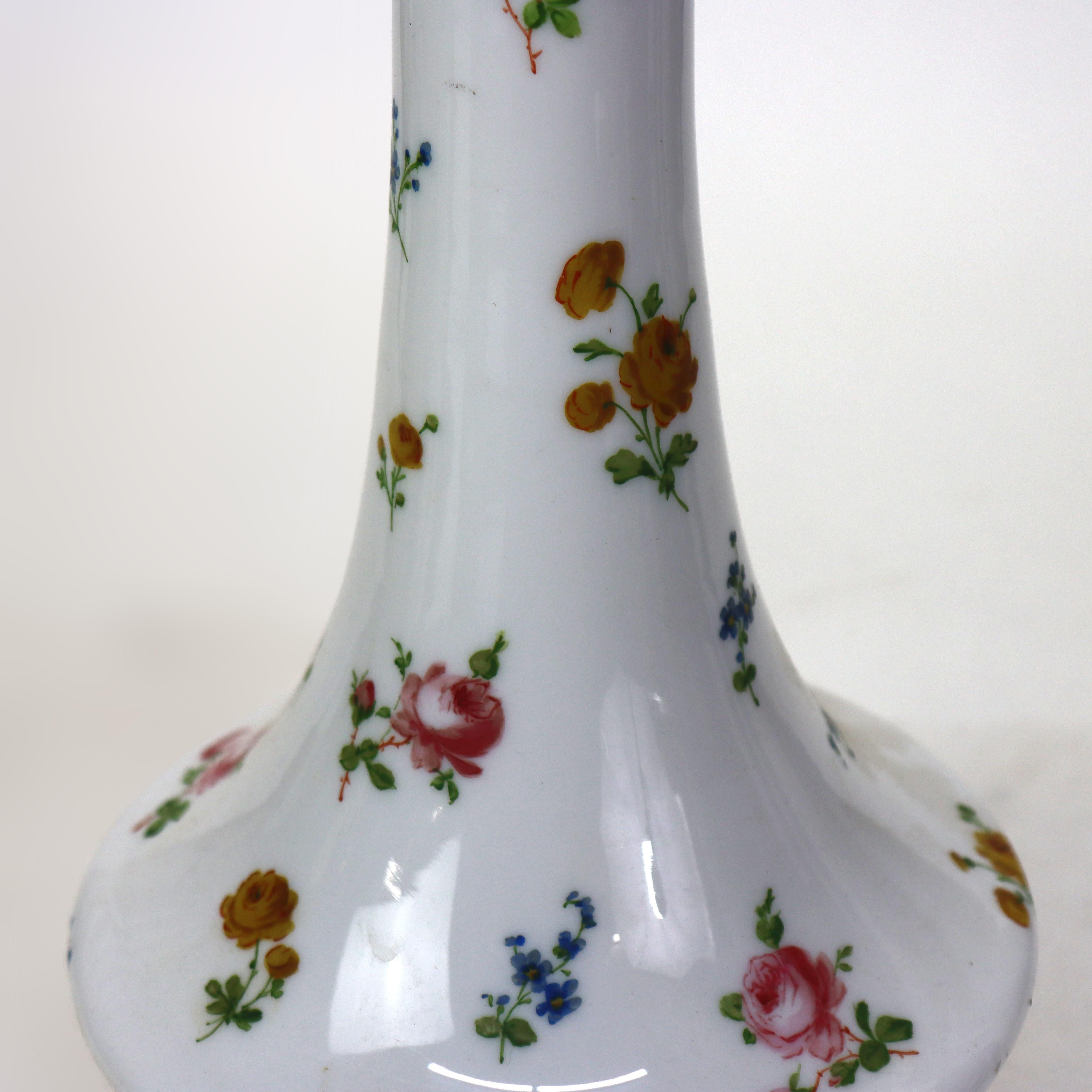 Verre Lampe de table victorienne Autant en emporte le vent, électrifiée, C1900 en vente