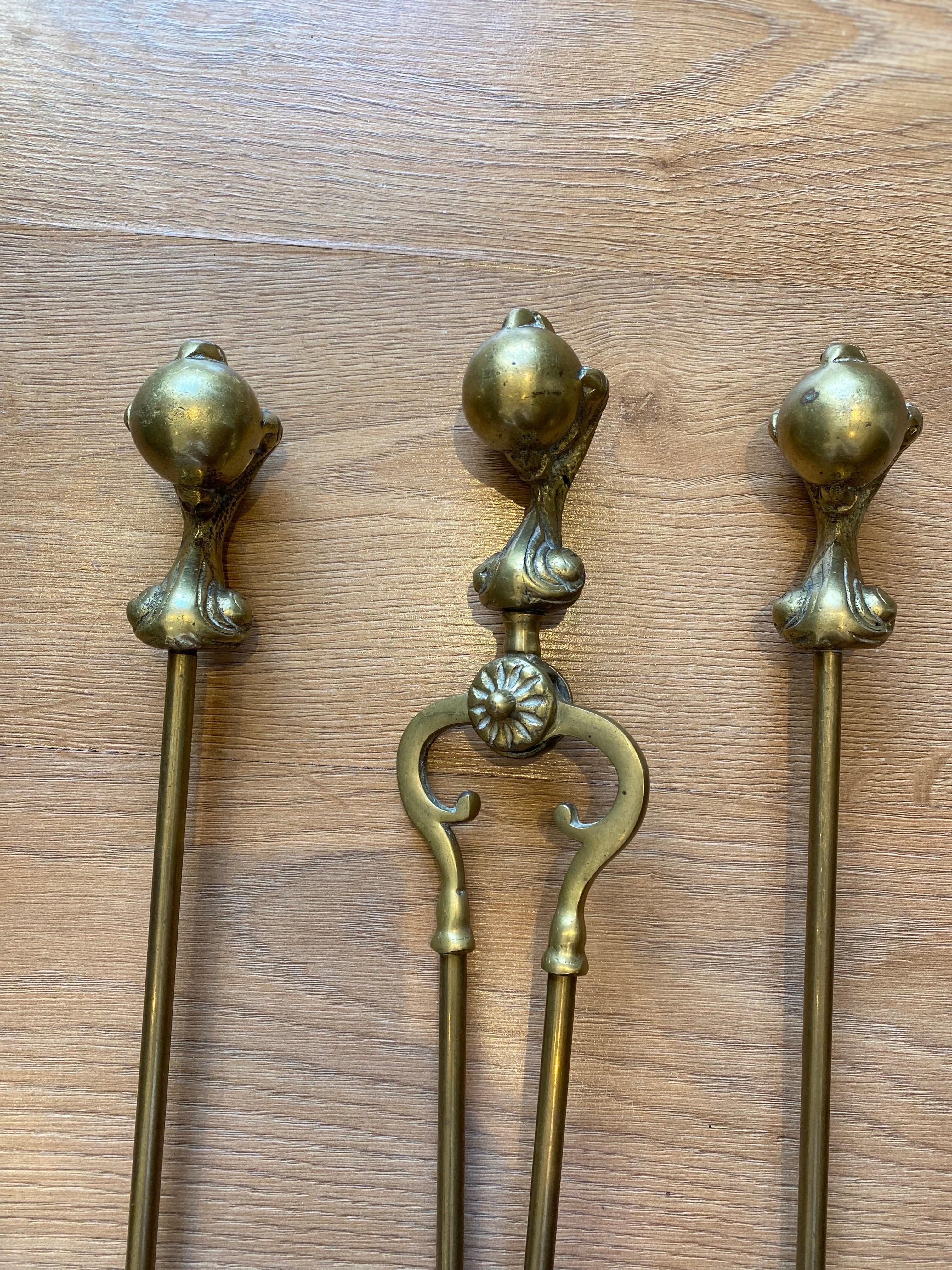 Victorian Gothic Brass Ball and Eagle Claw Motif Fire Companion Set For Sale 6