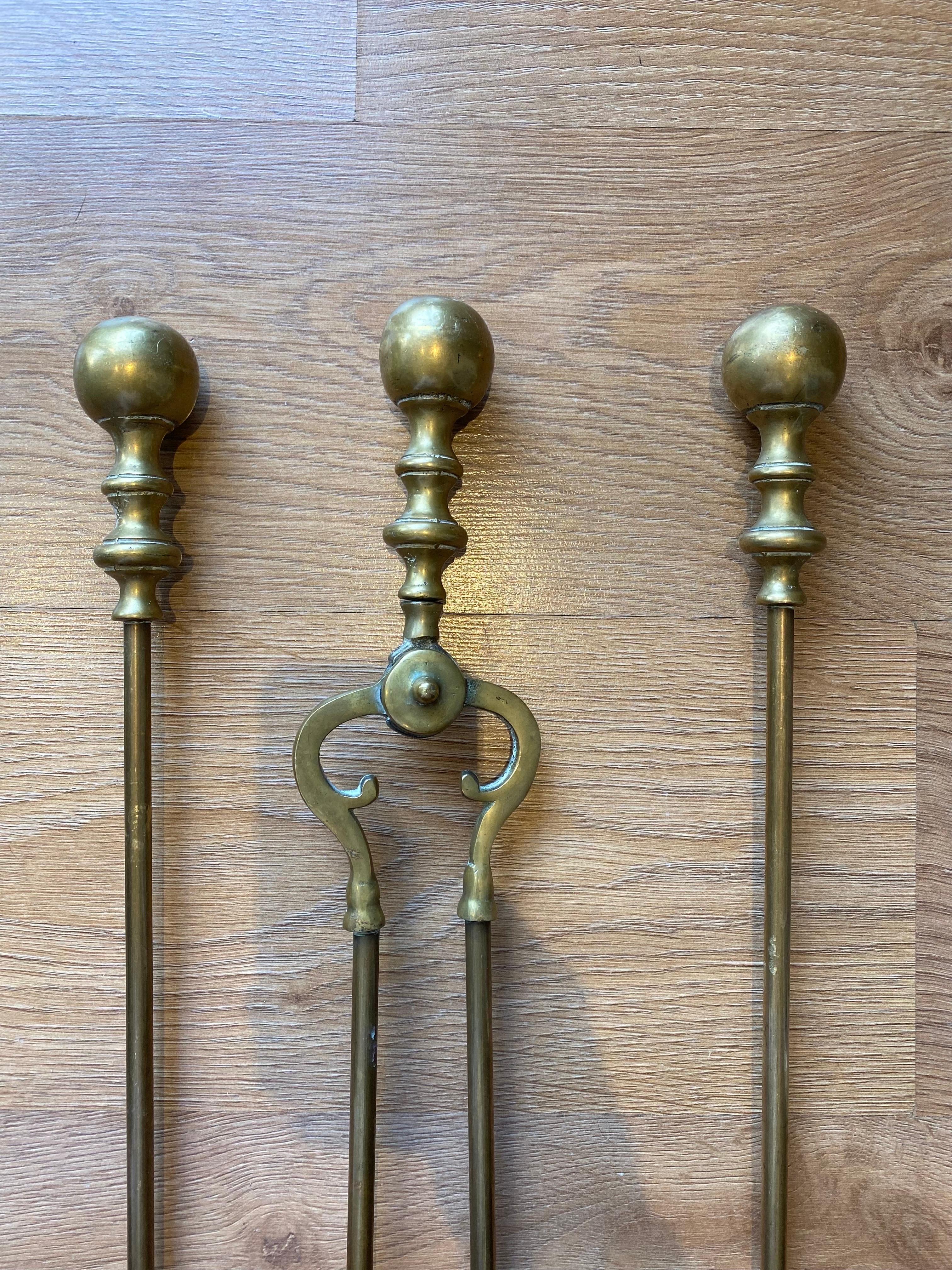 Victorian Gothic Brass Fire Companion Set, 19th Century 6