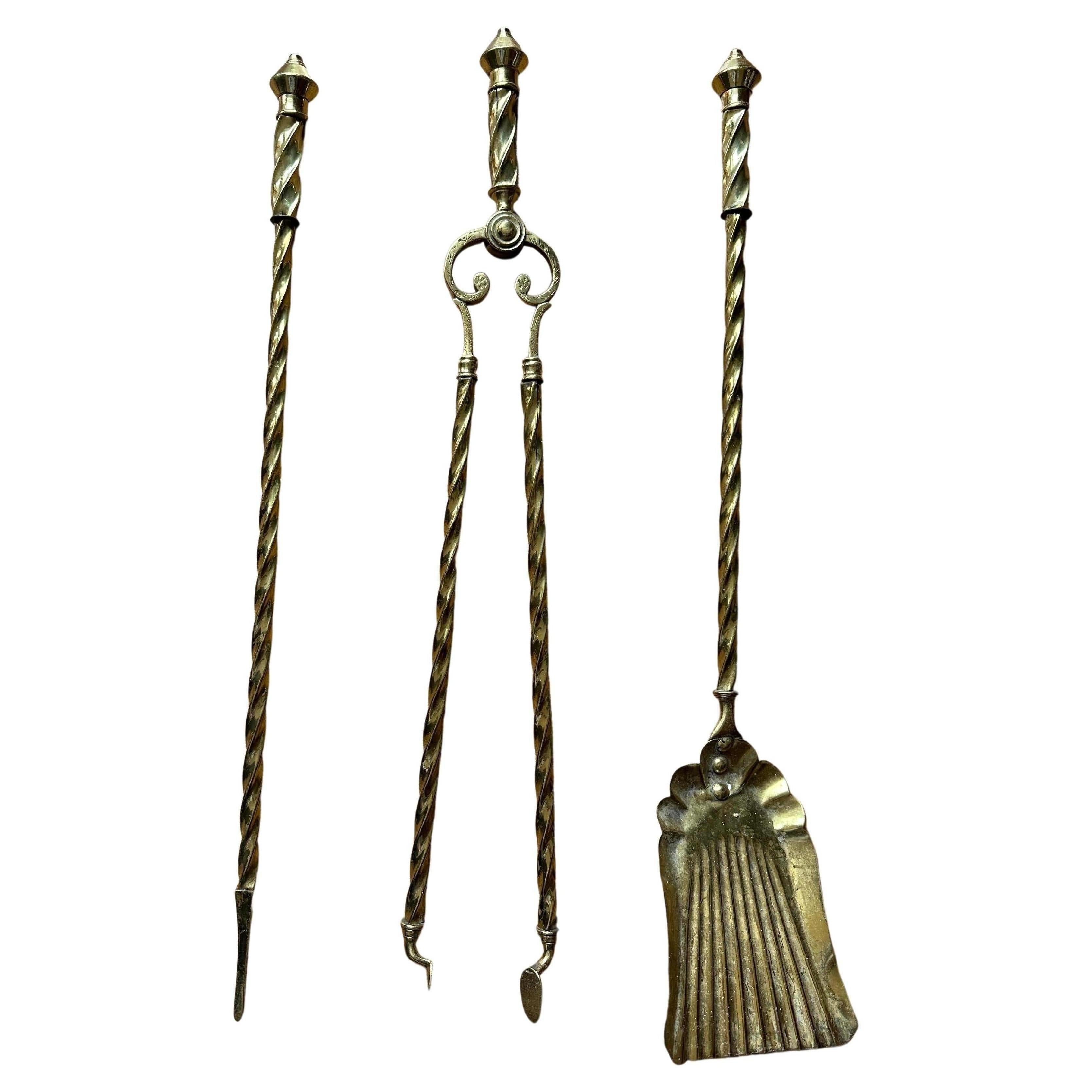 Victorian Gothic Brass Fire Companion Set, 19th Century For Sale 6