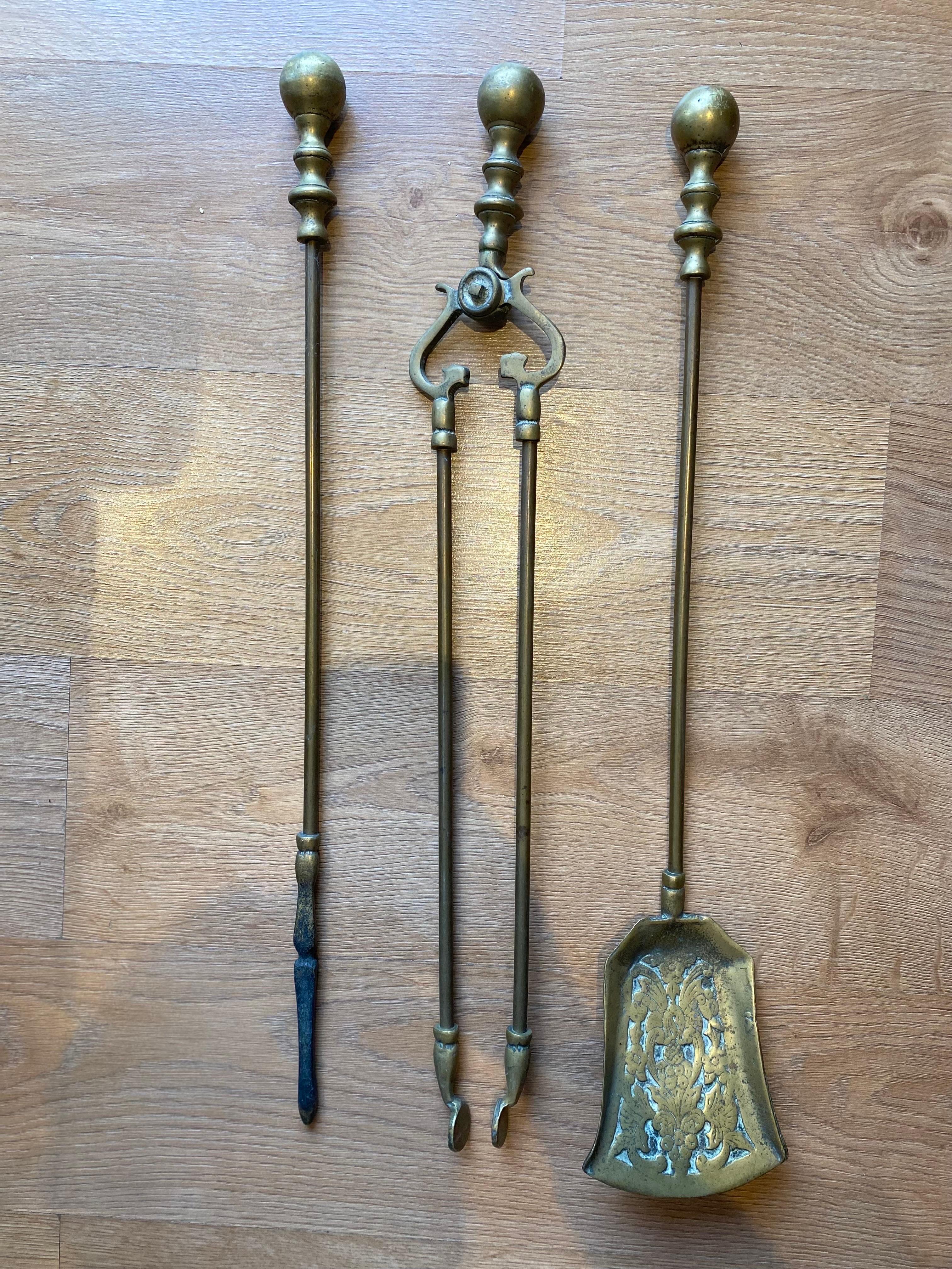 European Victorian Gothic Brass Fire Companion Set, 19th Century For Sale