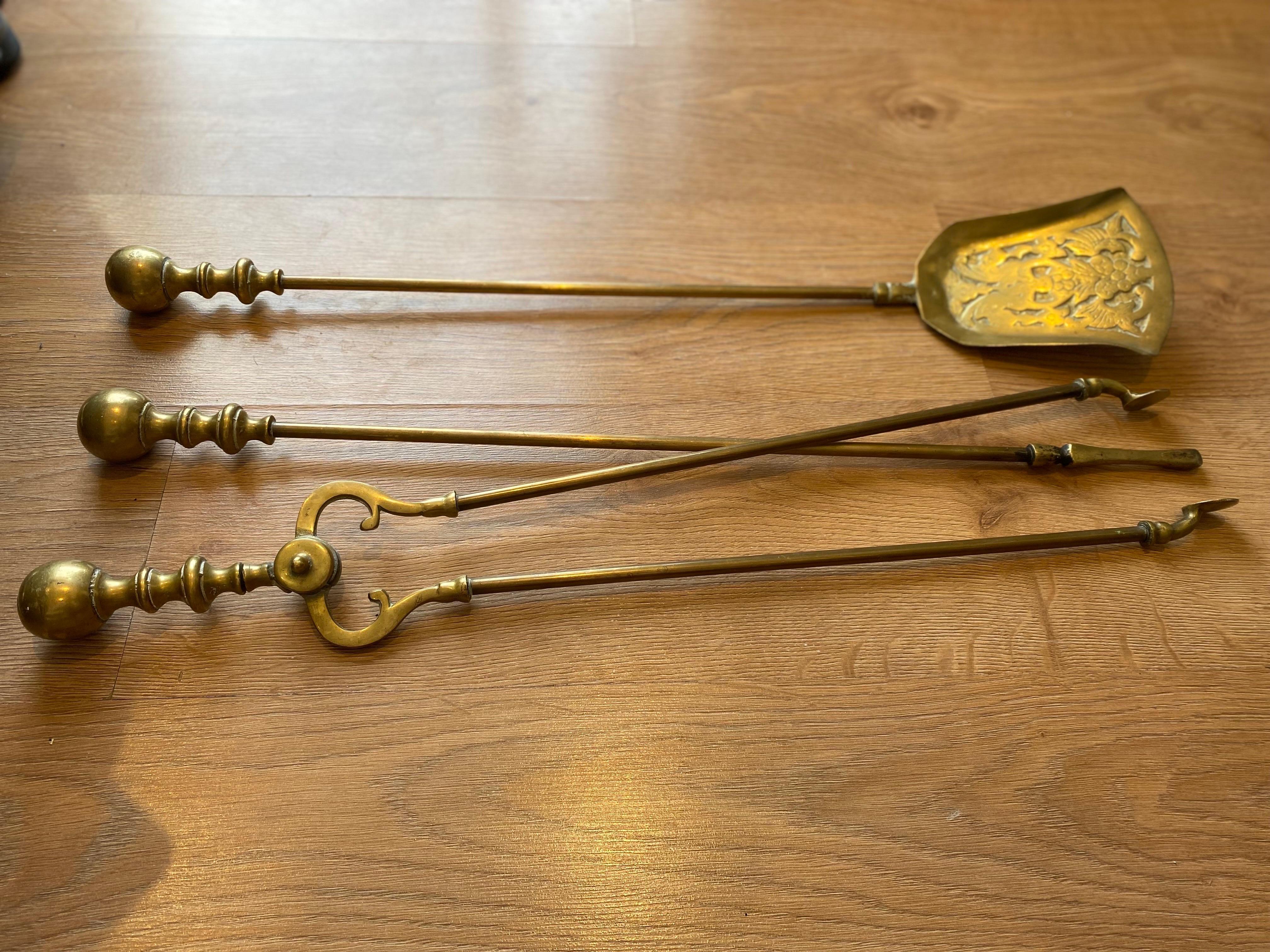 Victorian Gothic Brass Fire Companion Set, 19th Century In Excellent Condition In Southall, GB